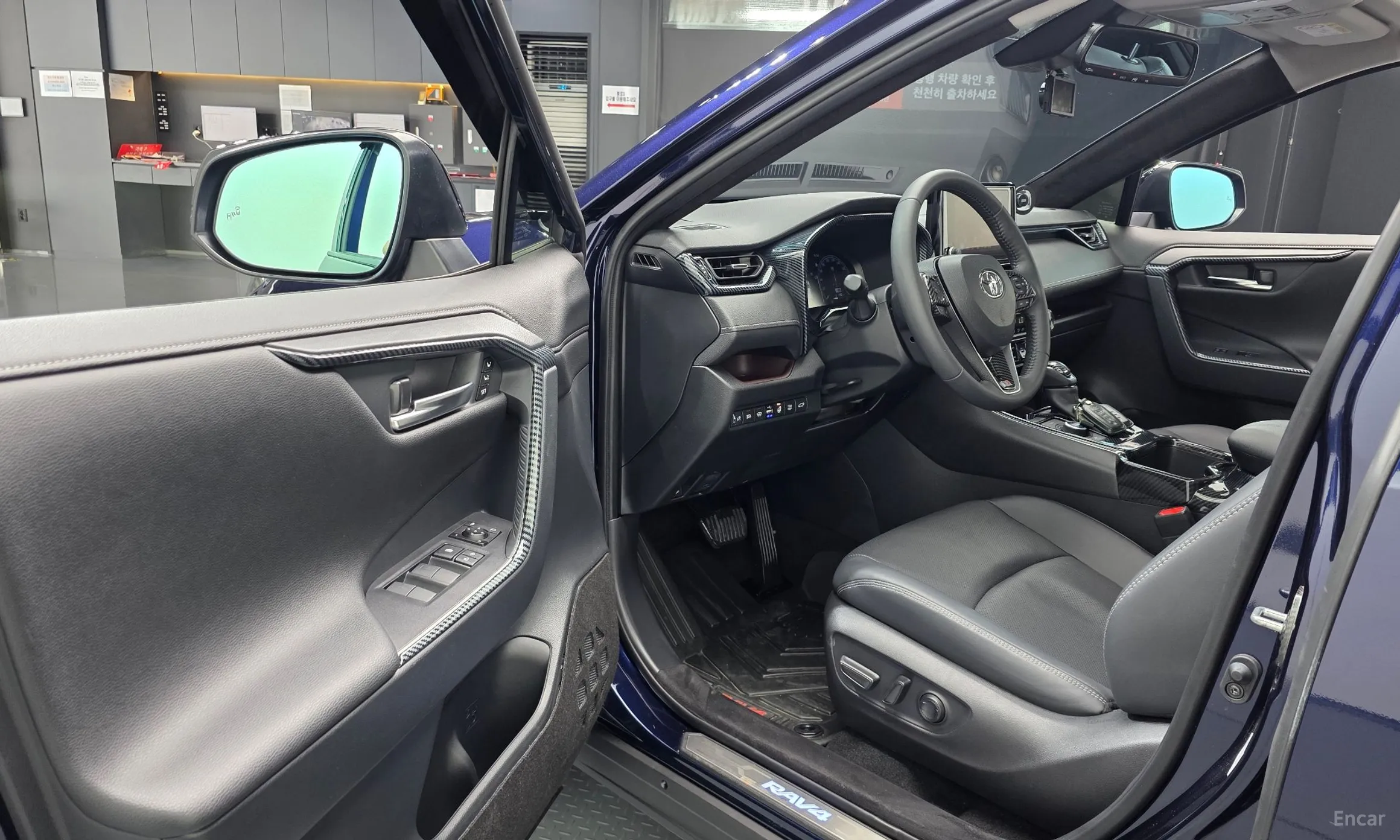 Toyota RAV4 5th Generation превью 10