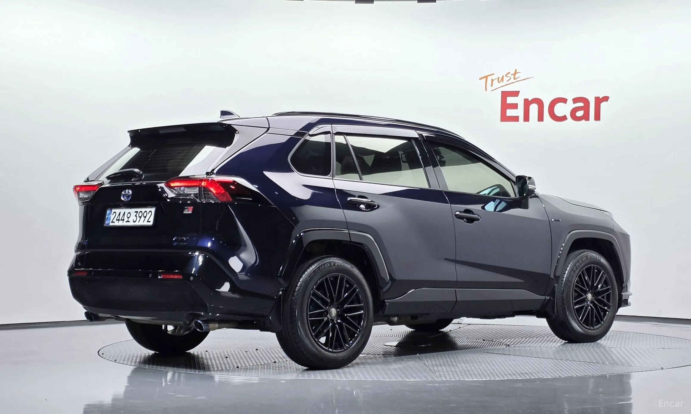 Toyota RAV4 5th Generation