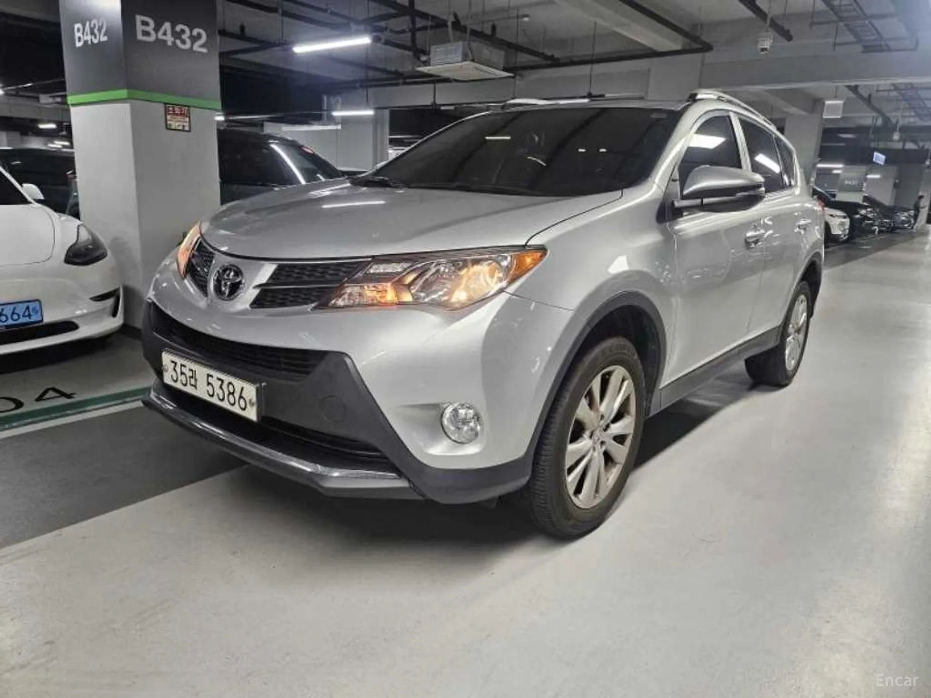 RAV4