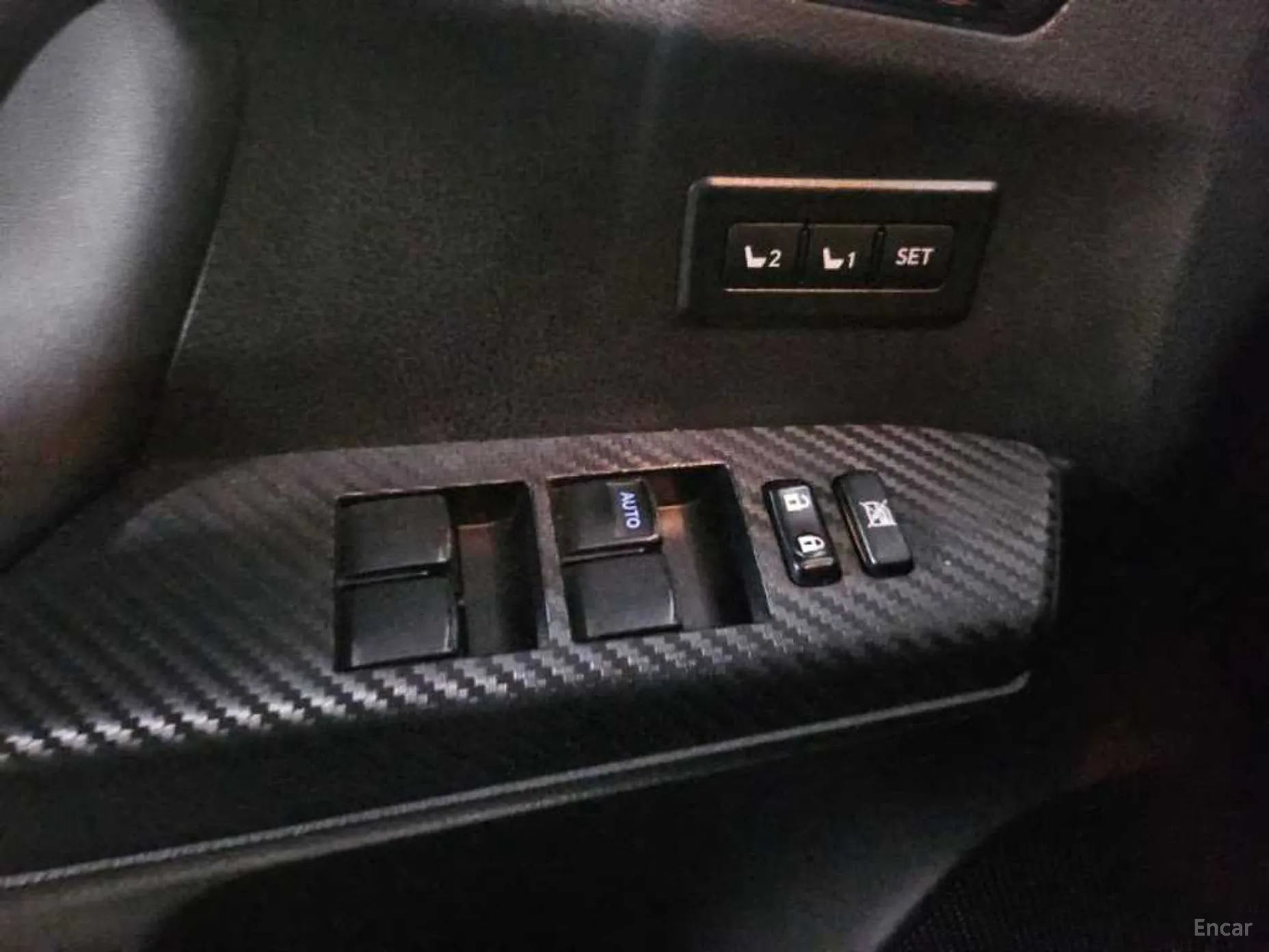 Toyota RAV4 превью 8