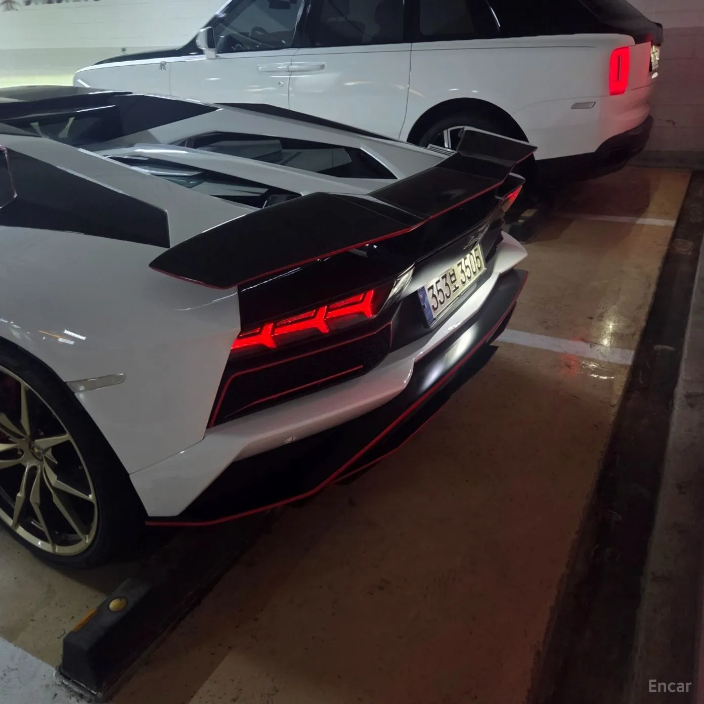 Lamborghini Aventador превью 4