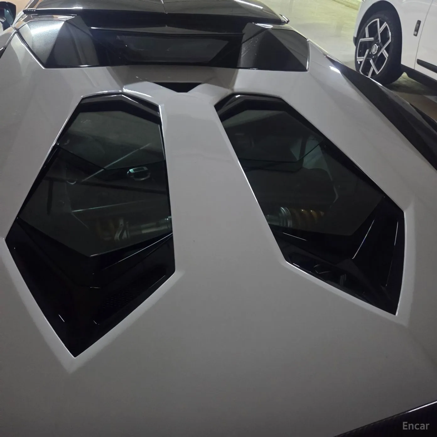Lamborghini Aventador превью 5
