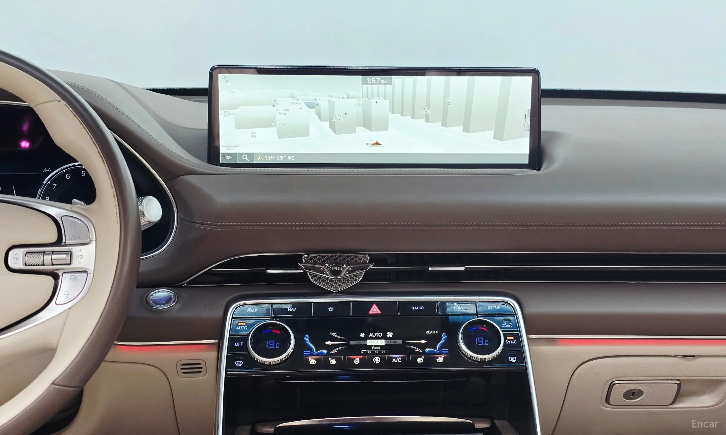 Genesis GV80 превью 14