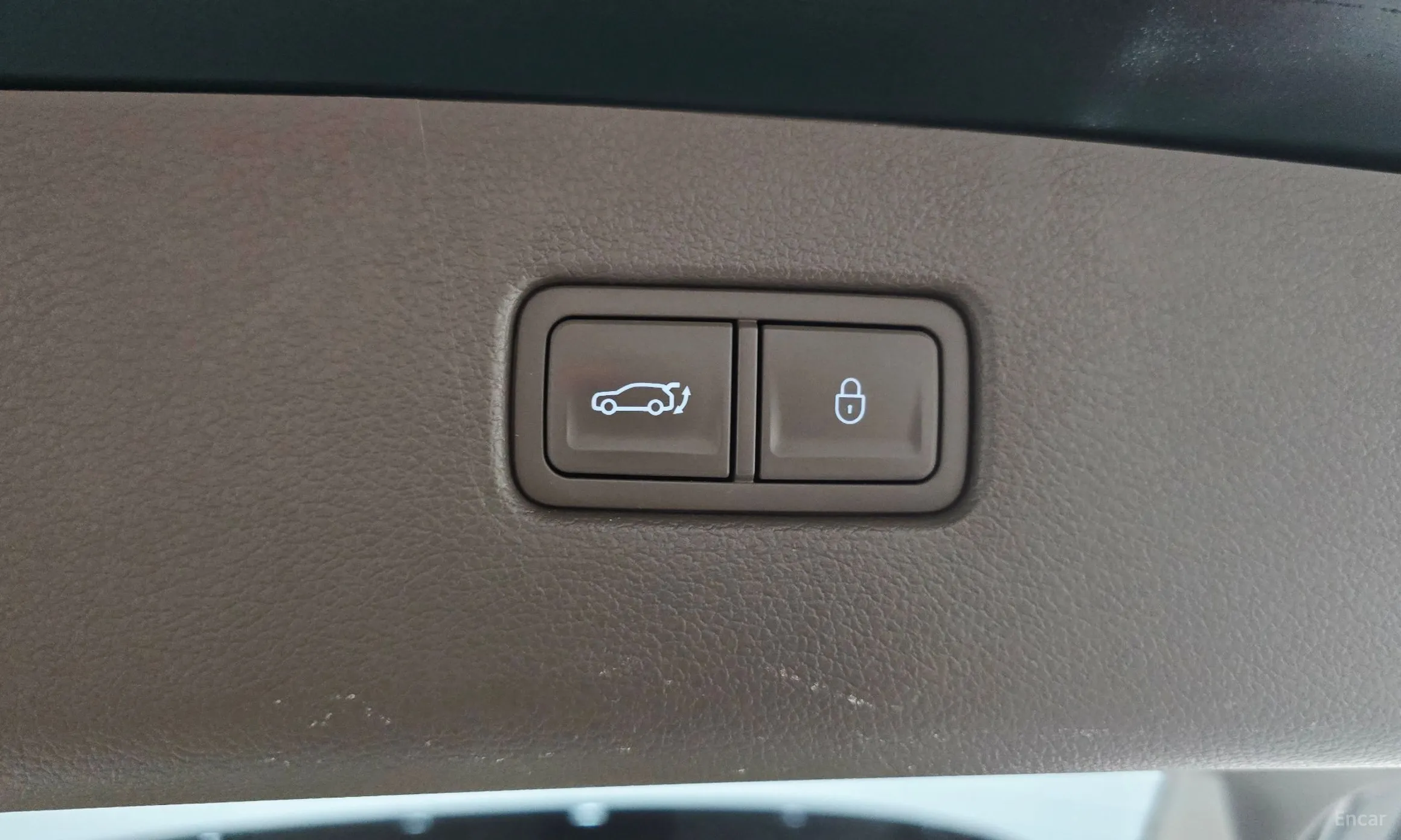 Genesis GV80 превью 18
