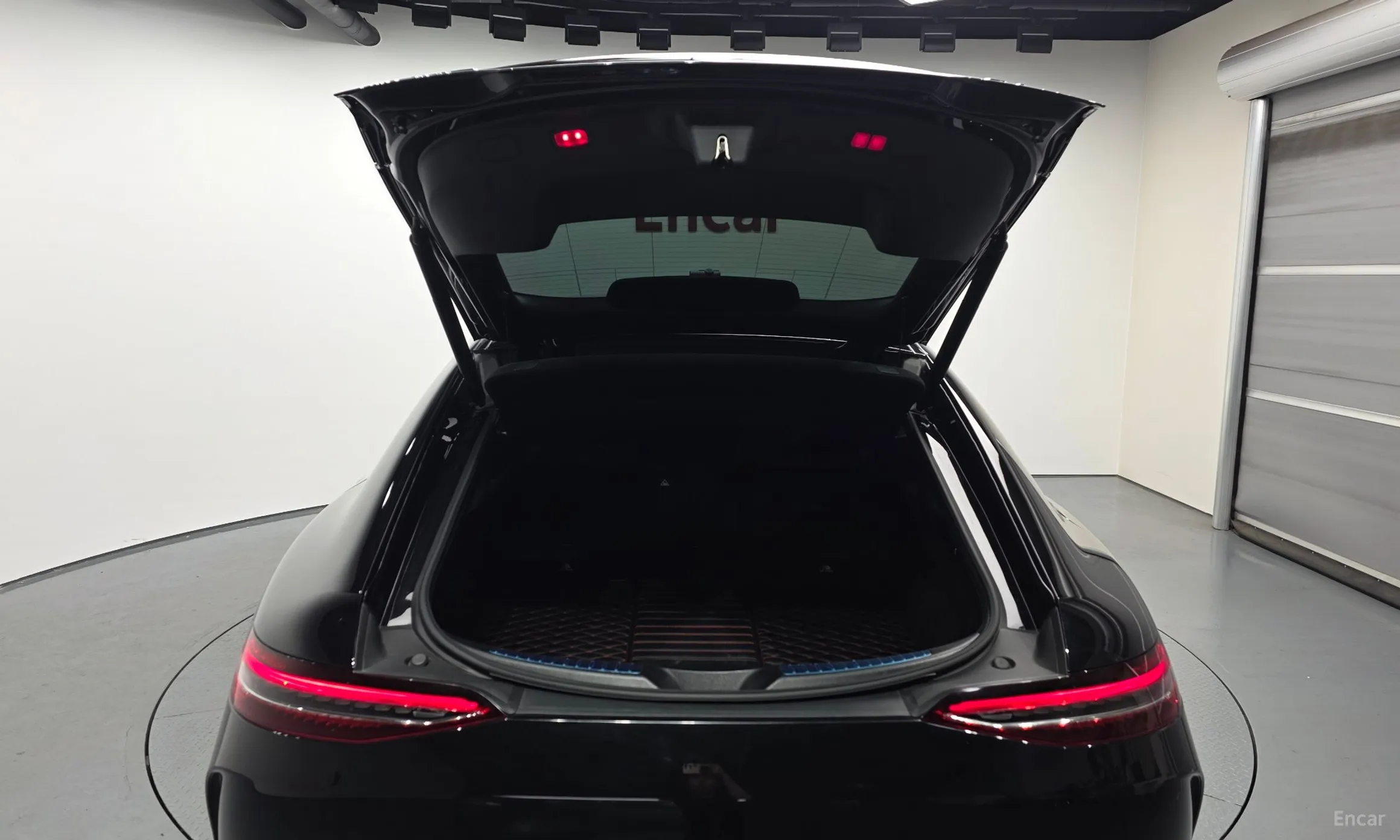 Mercedes Benz AMG GT превью 20
