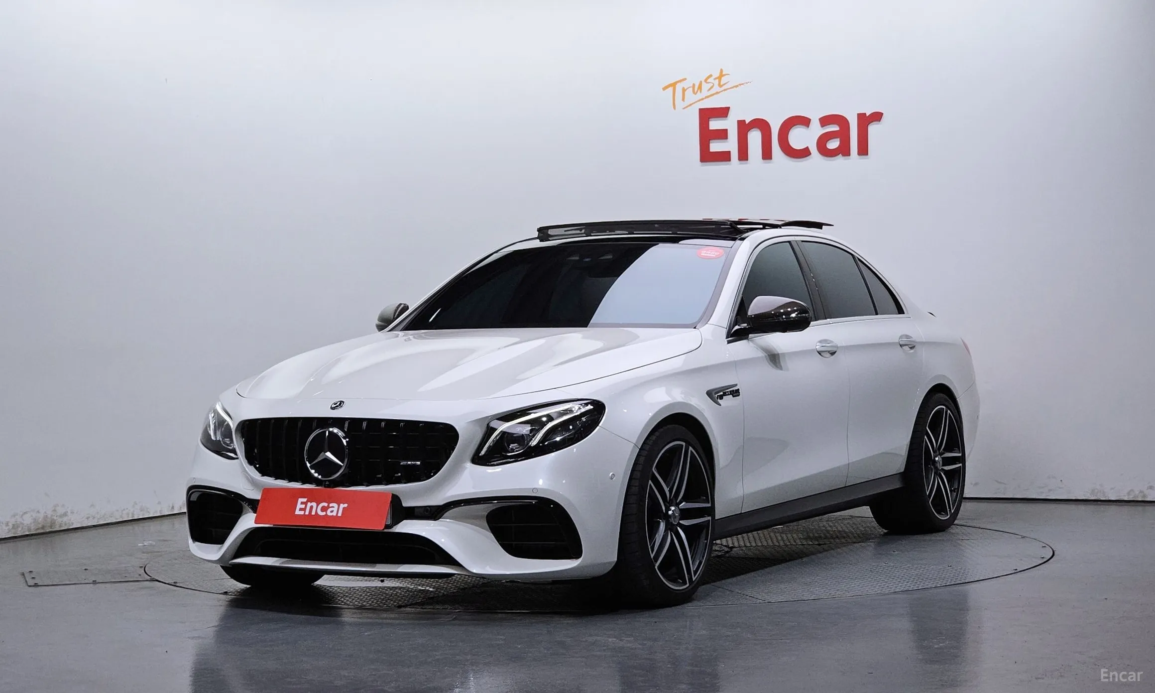 Mercedes Benz E-Class W213