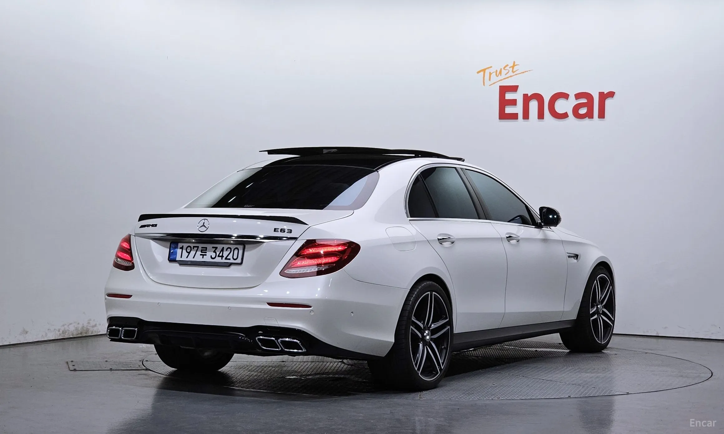 Mercedes Benz E-Class W213