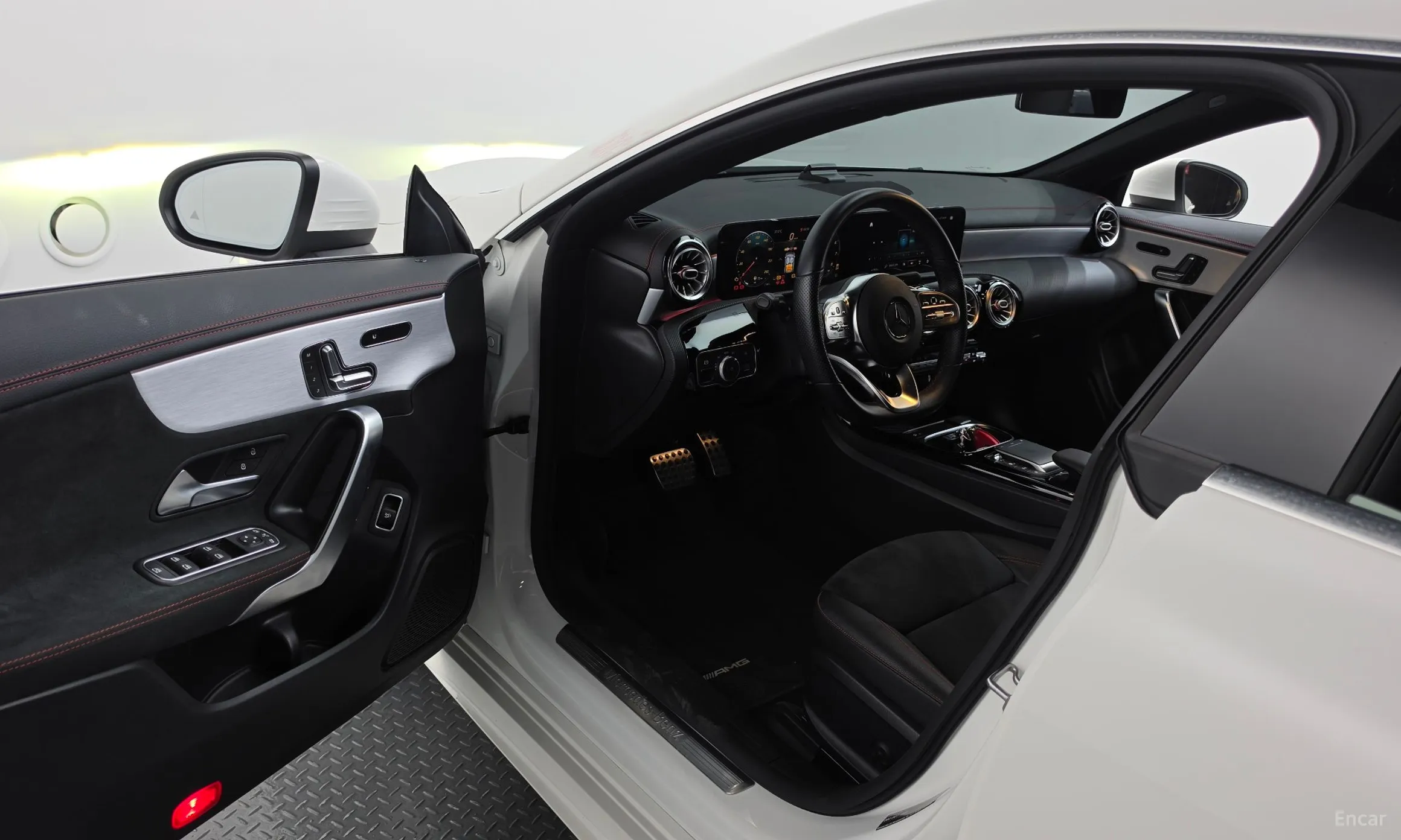 Mercedes Benz CLA-Class C118 превью 10
