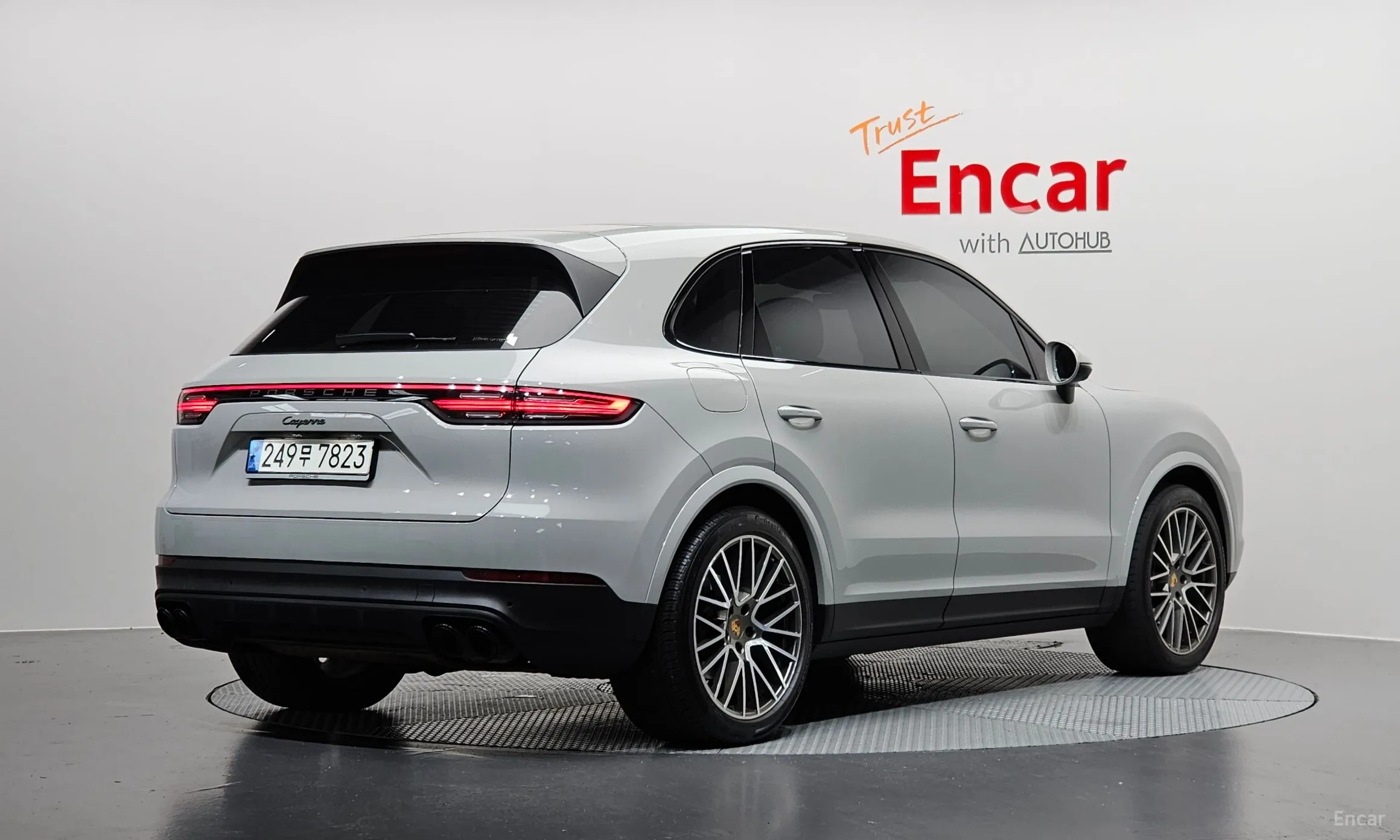 Porsche Cayenne (PO536)
