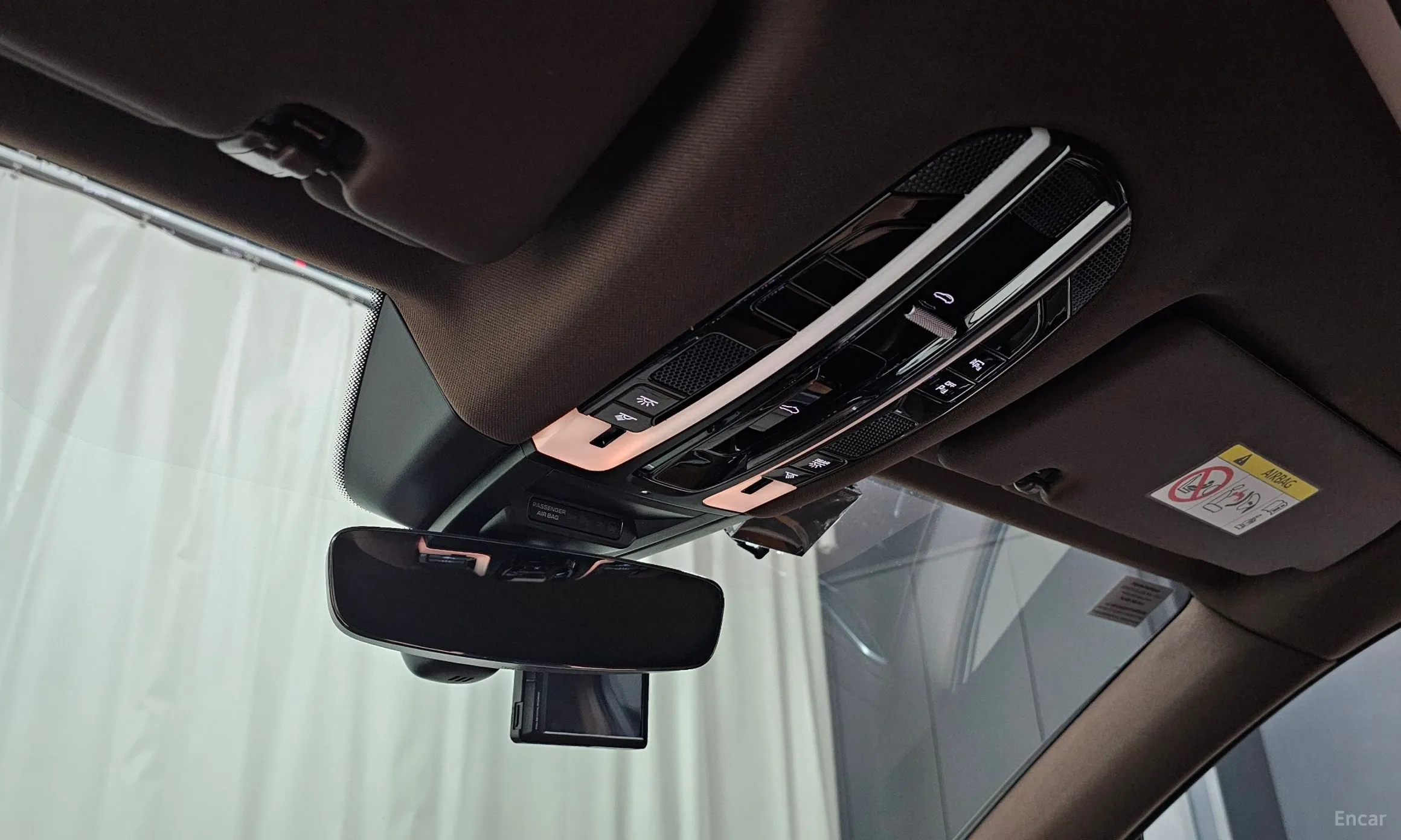 Porsche Cayenne (PO536) превью 20