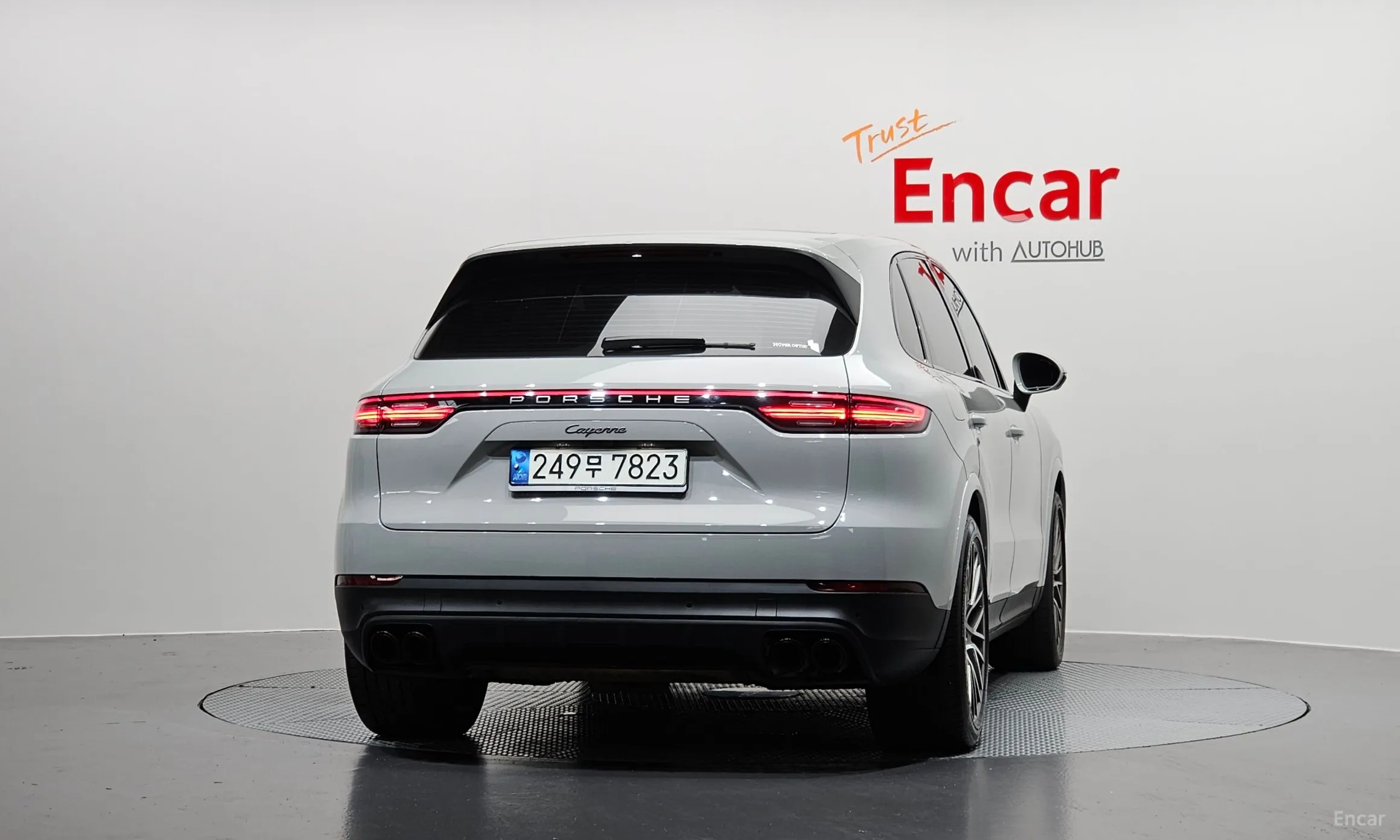 Porsche Cayenne (PO536) превью 4