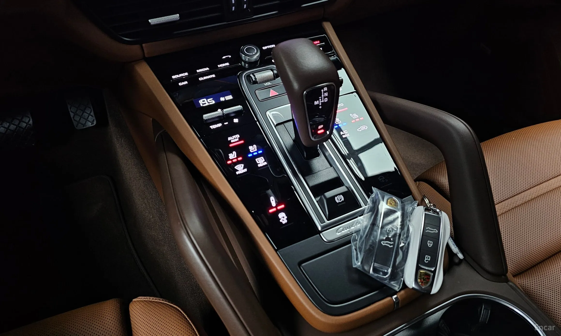 Porsche Cayenne (PO536) превью 9