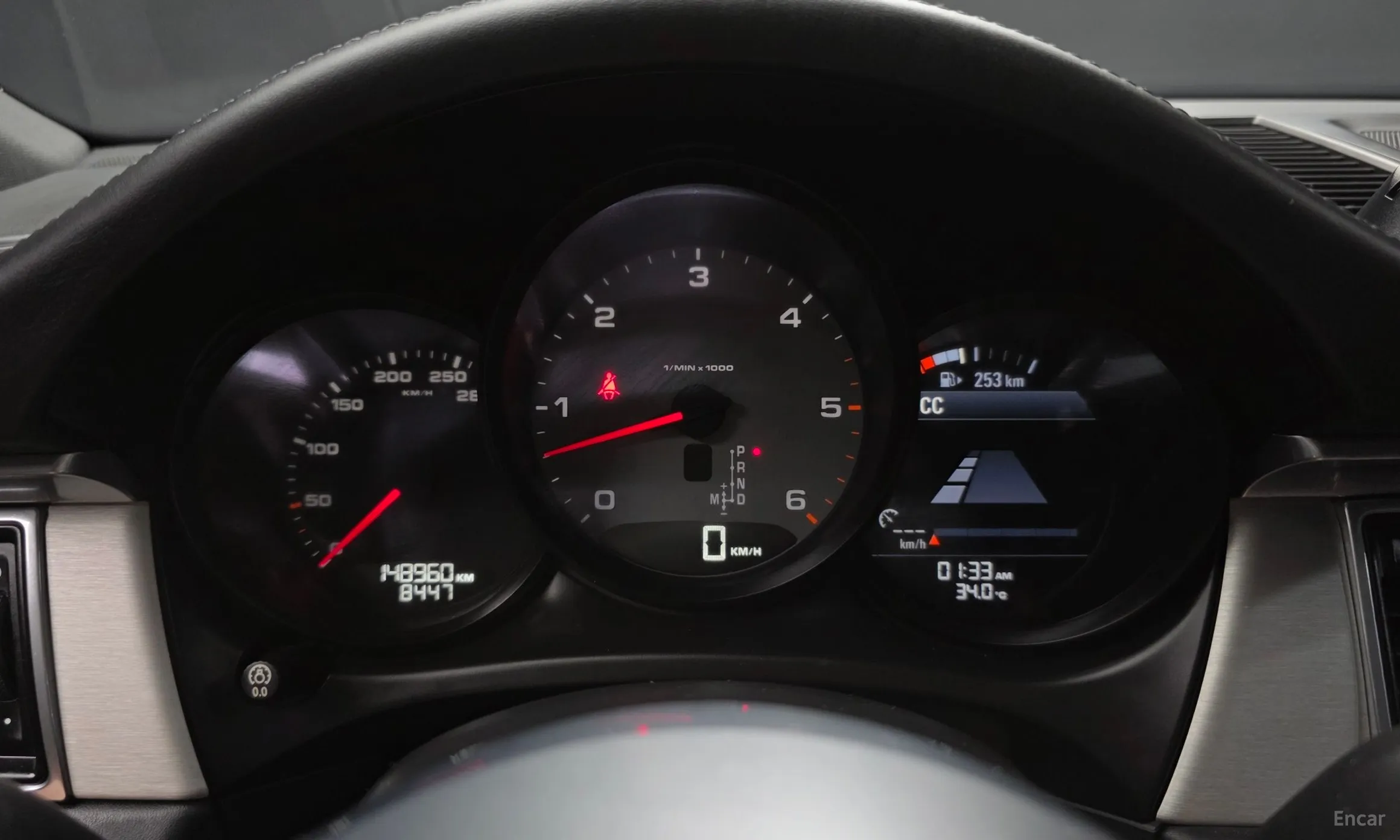 Porsche Macan превью 8