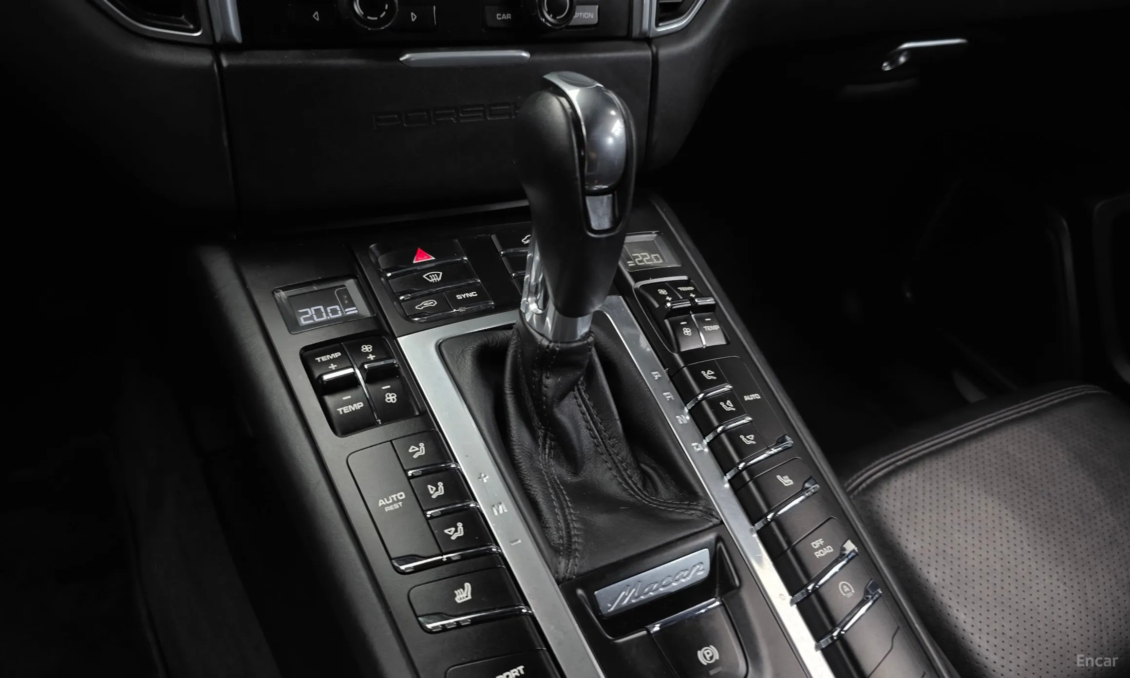 Porsche Macan превью 9