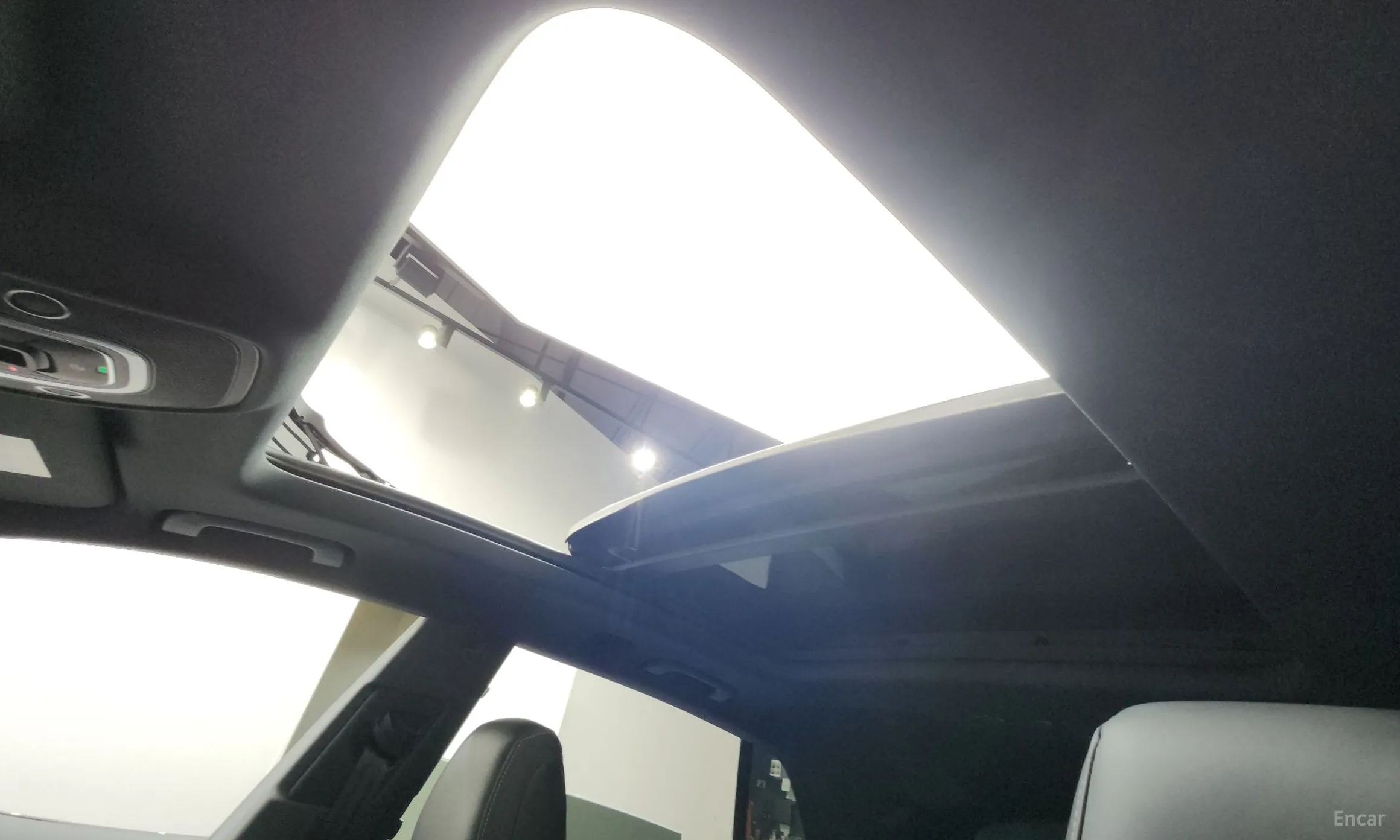 Audi Q8 (4M) превью 17