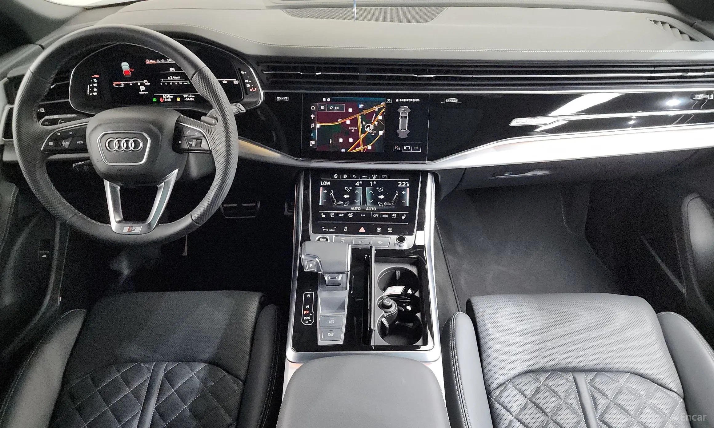Audi Q8 (4M) превью 7