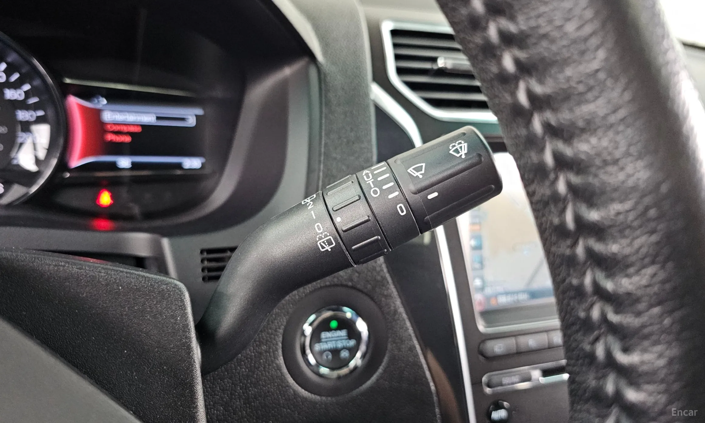 Ford Explorer превью 19