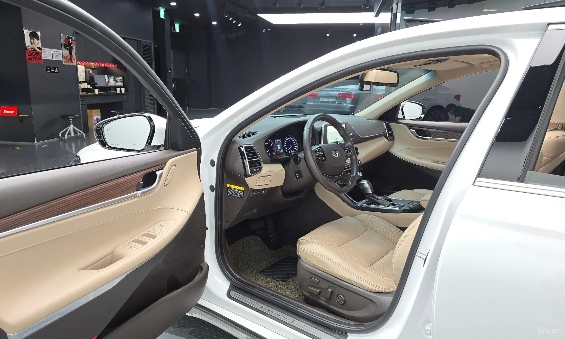 Hyundai Grandeur IG превью 10