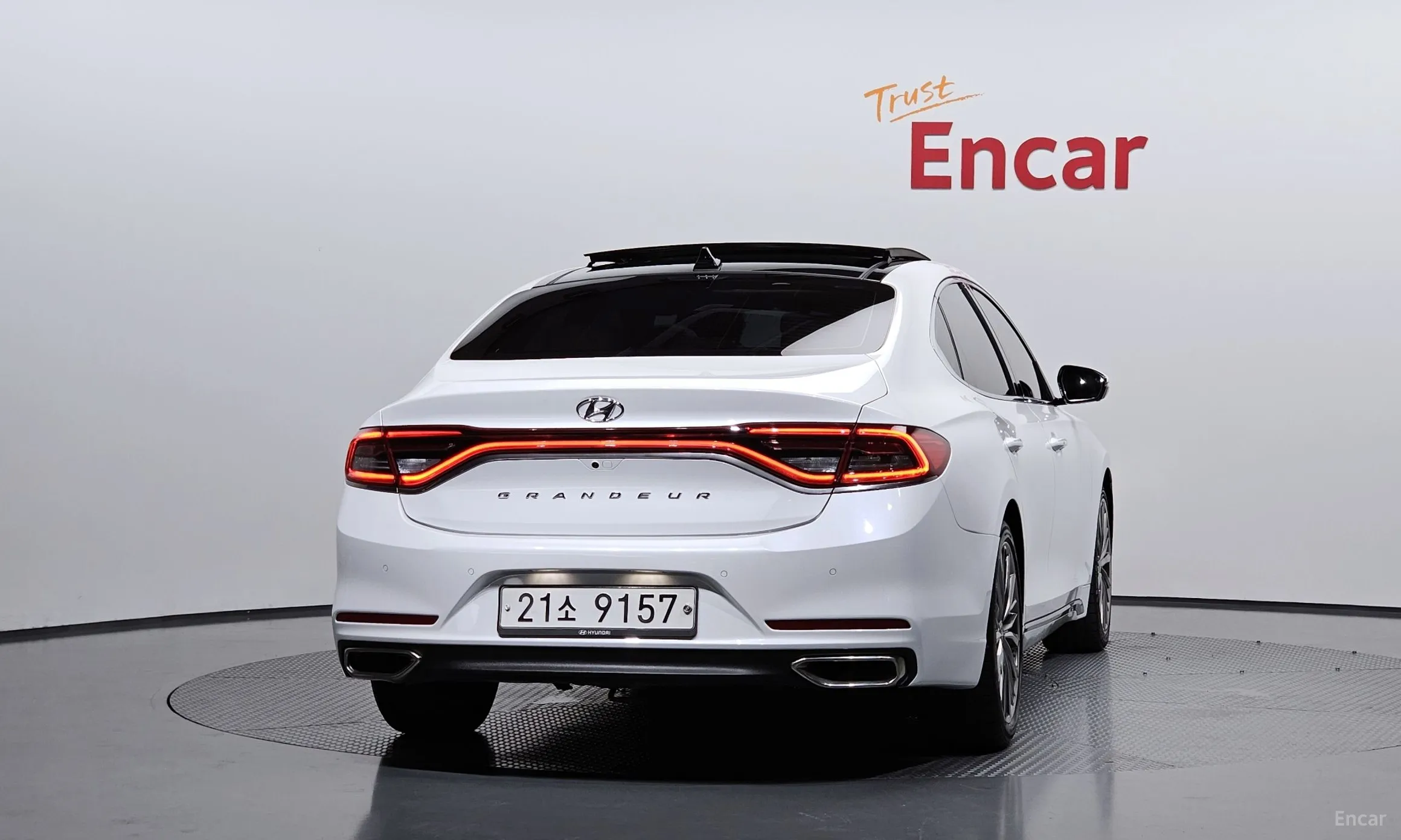 Hyundai Grandeur IG превью 4
