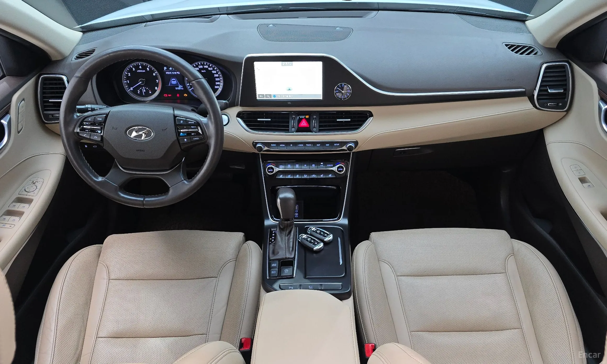 Hyundai Grandeur IG превью 7