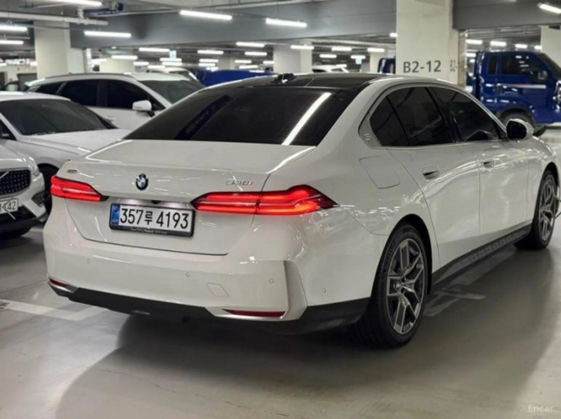 BMW 5 Series (G60)