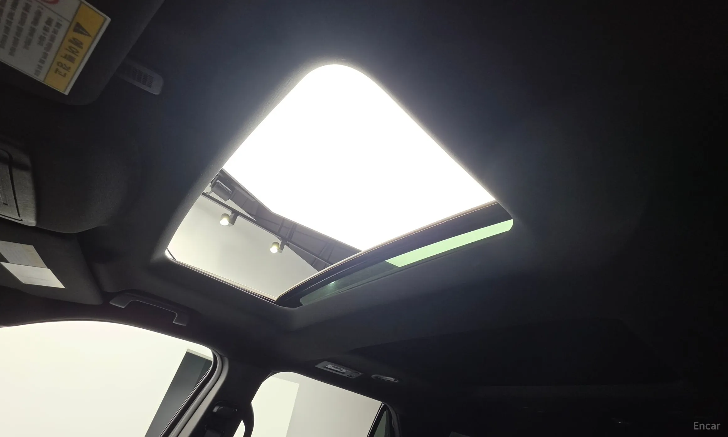 Ford Explorer превью 18
