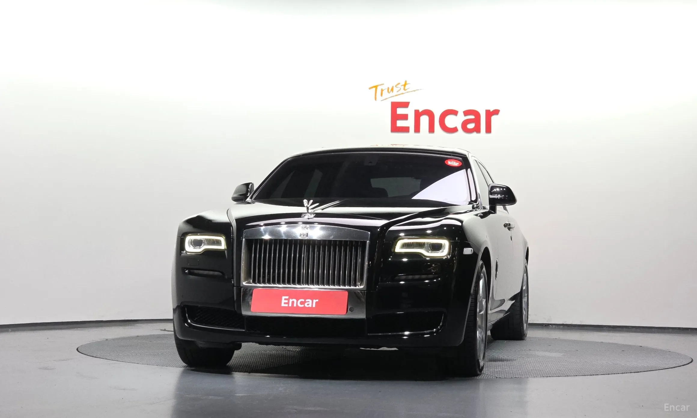 Rolls-Royce Ghost превью 3
