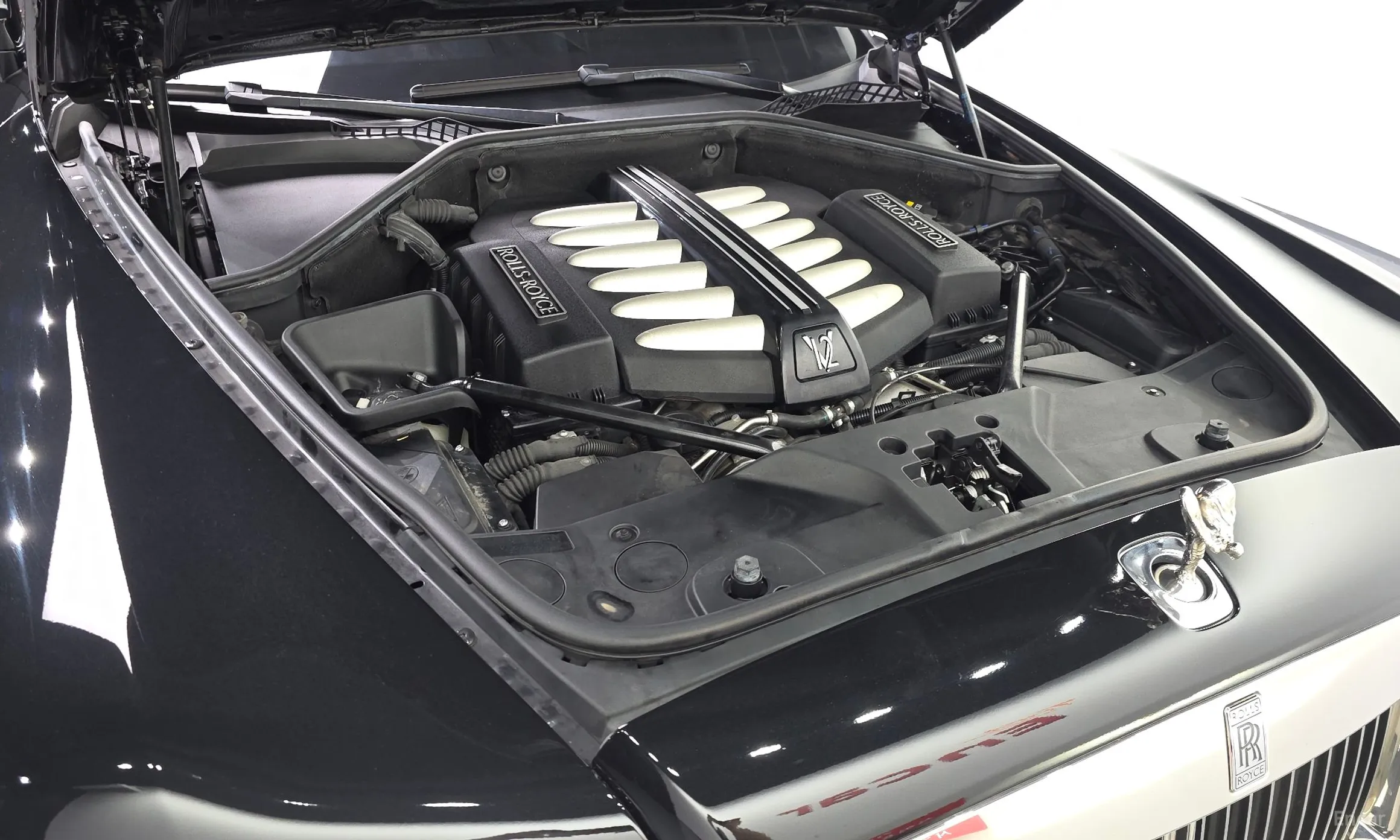 Rolls-Royce Ghost превью 6