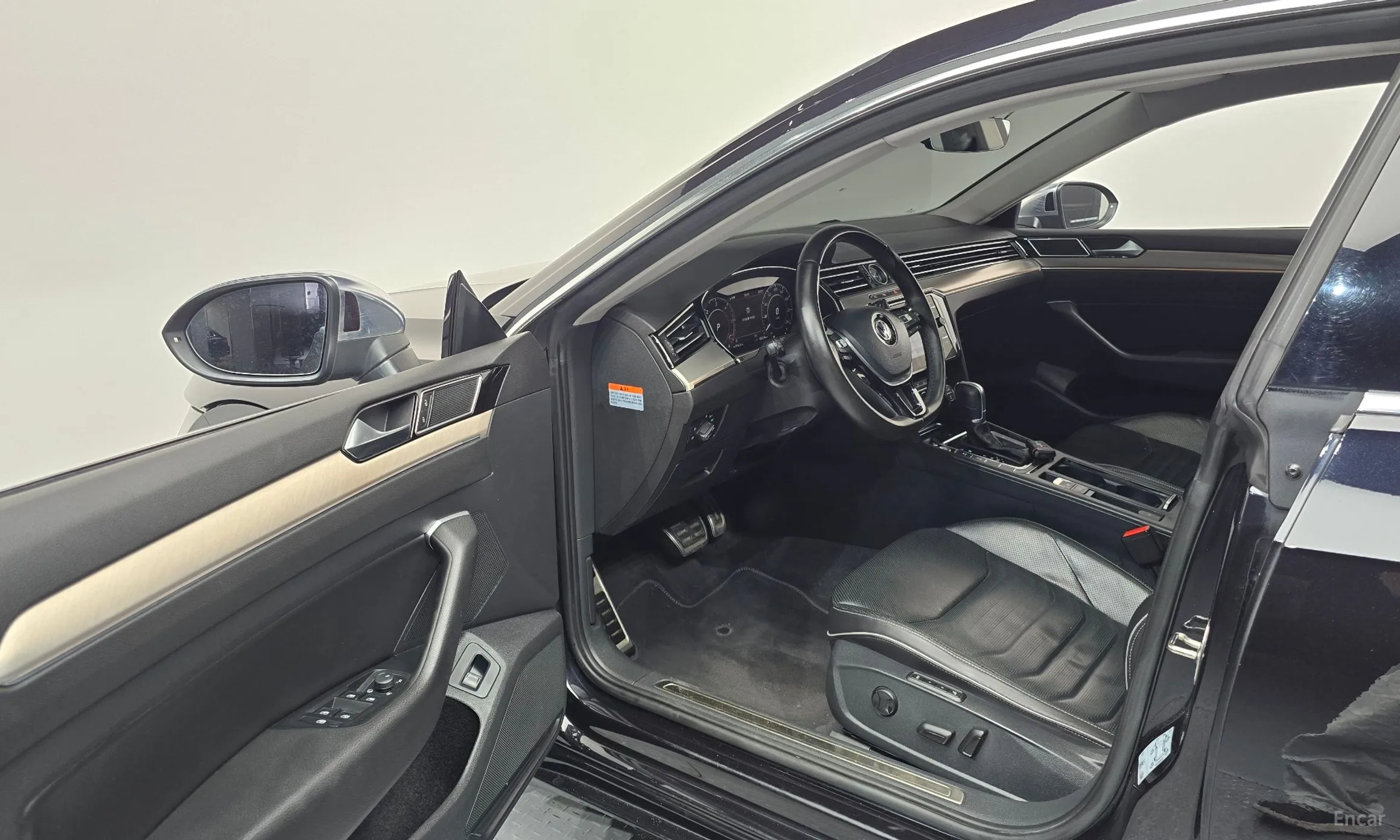 Volkswagen Ateon превью 10
