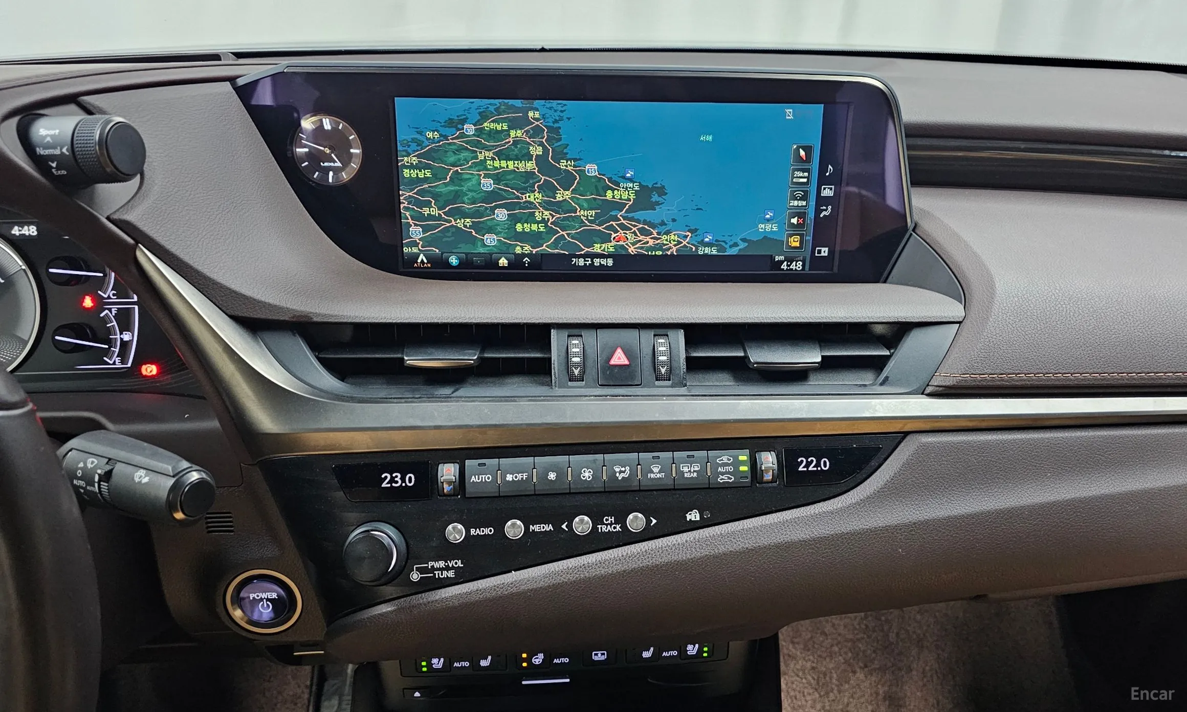Lexus ES300h 7th Generation превью 15