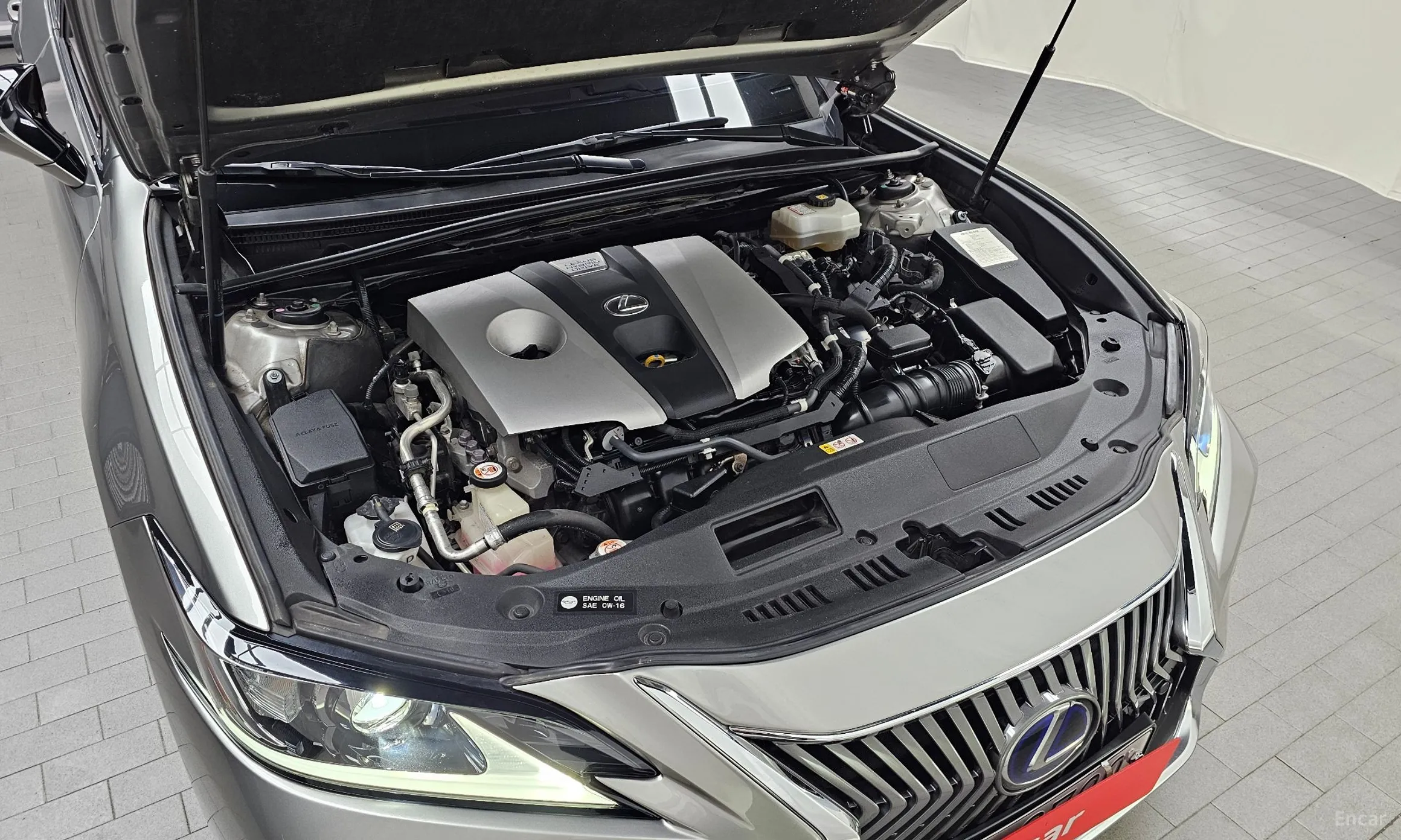 Lexus ES300h 7th Generation превью 6