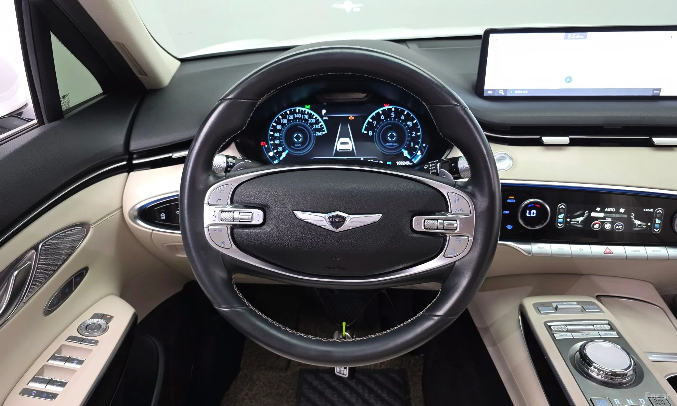 Genesis GV70 превью 13