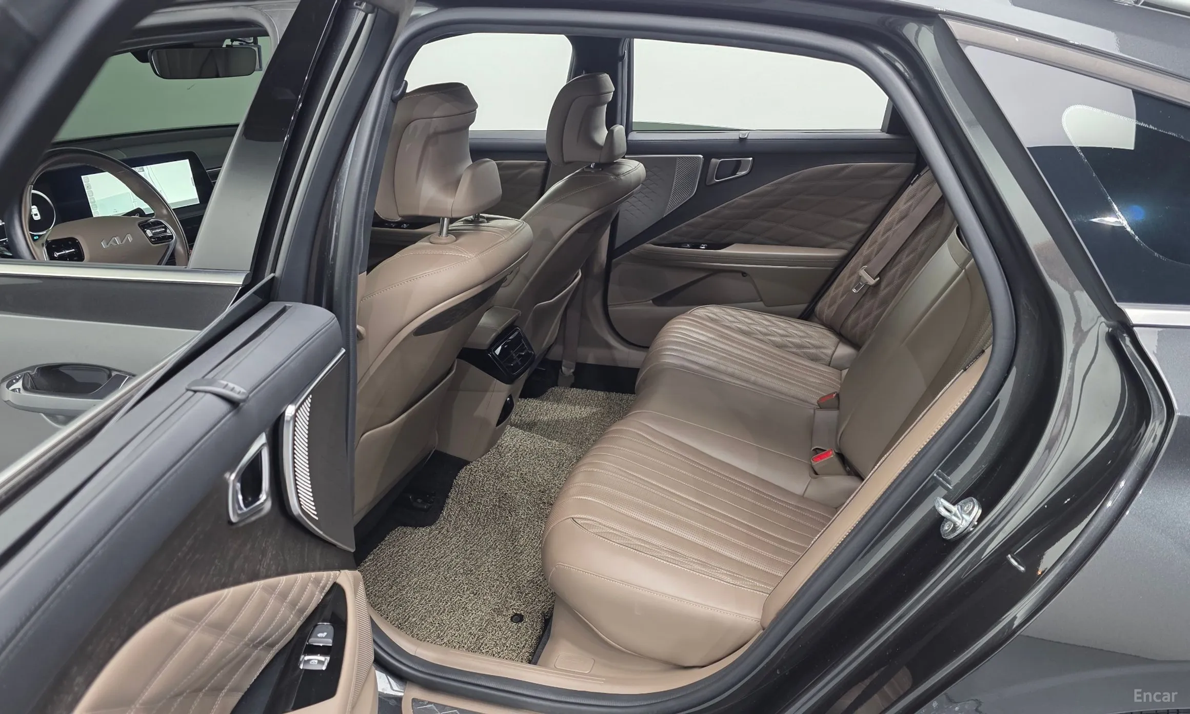 Kia K8 Hybrid превью 11