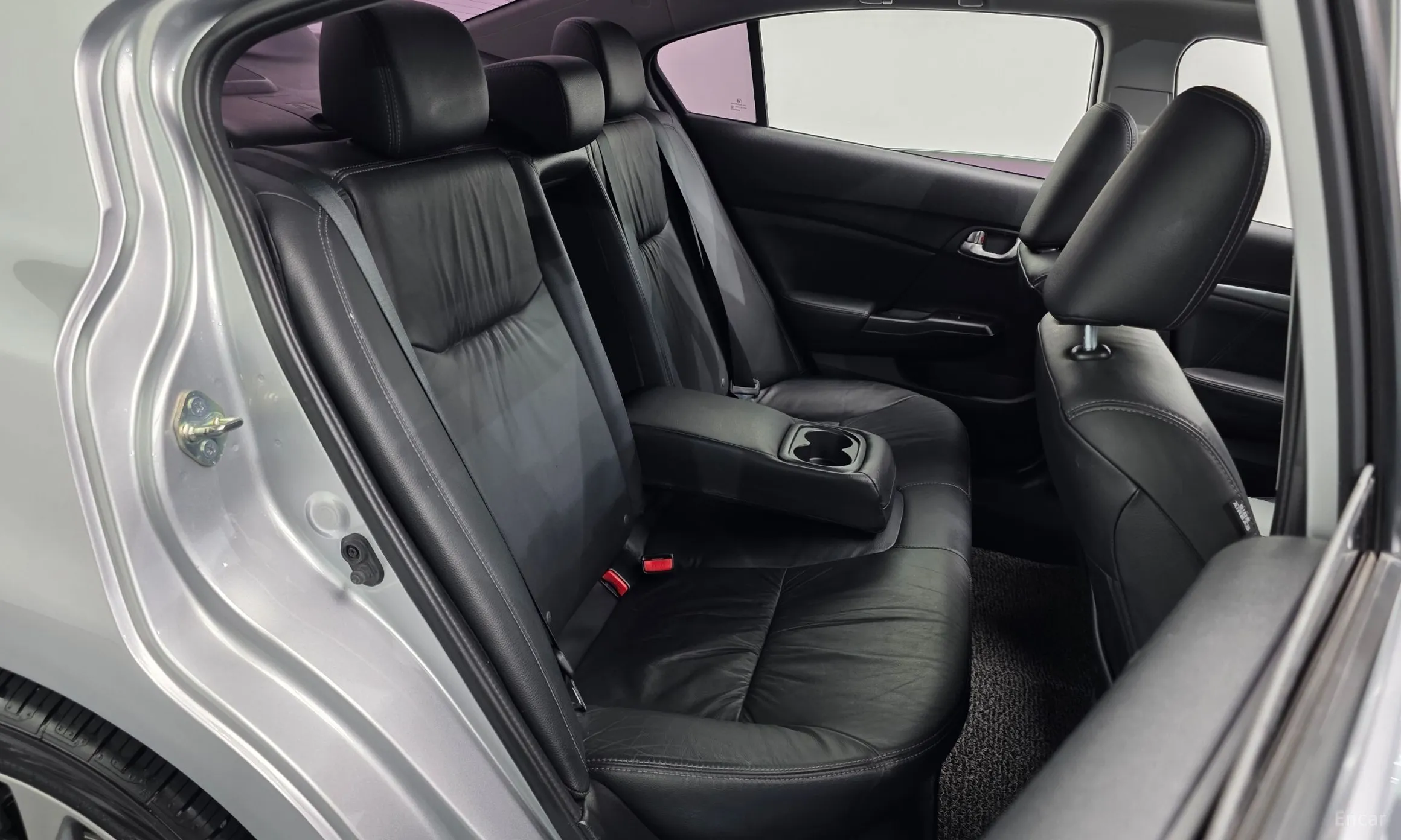 Honda Civic превью 11