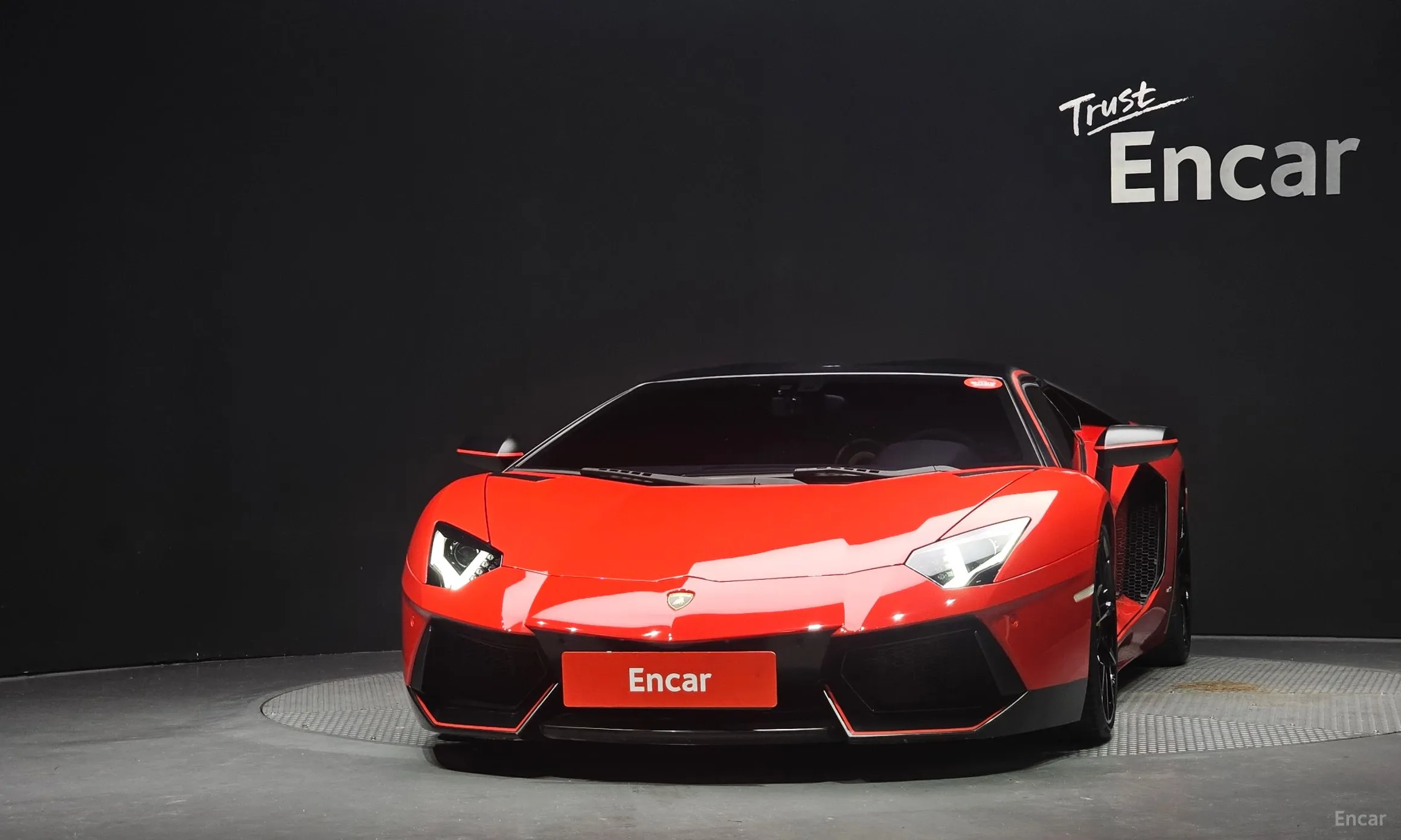Lamborghini Aventador превью 3
