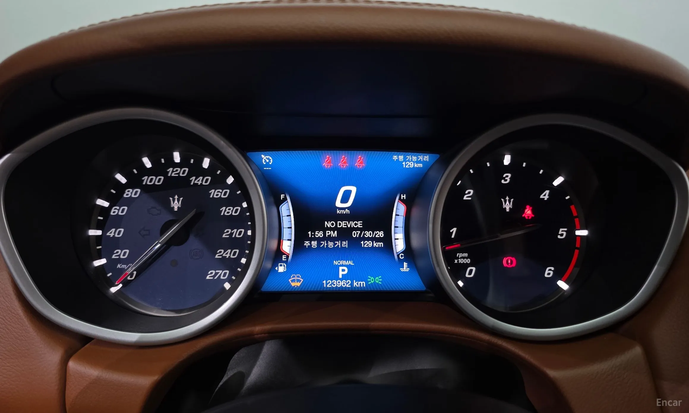 Maserati Ghibli превью 8