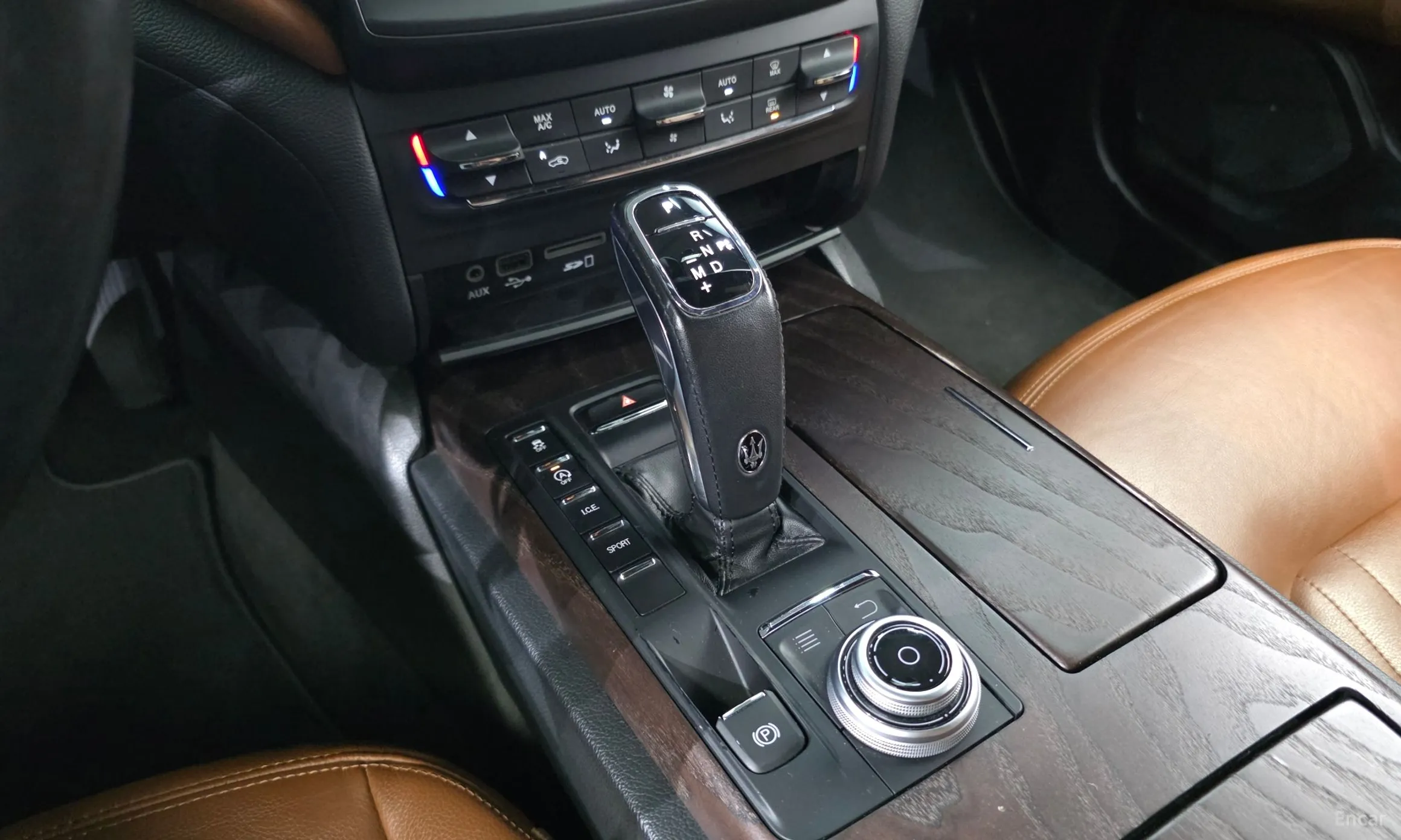Maserati Ghibli превью 9