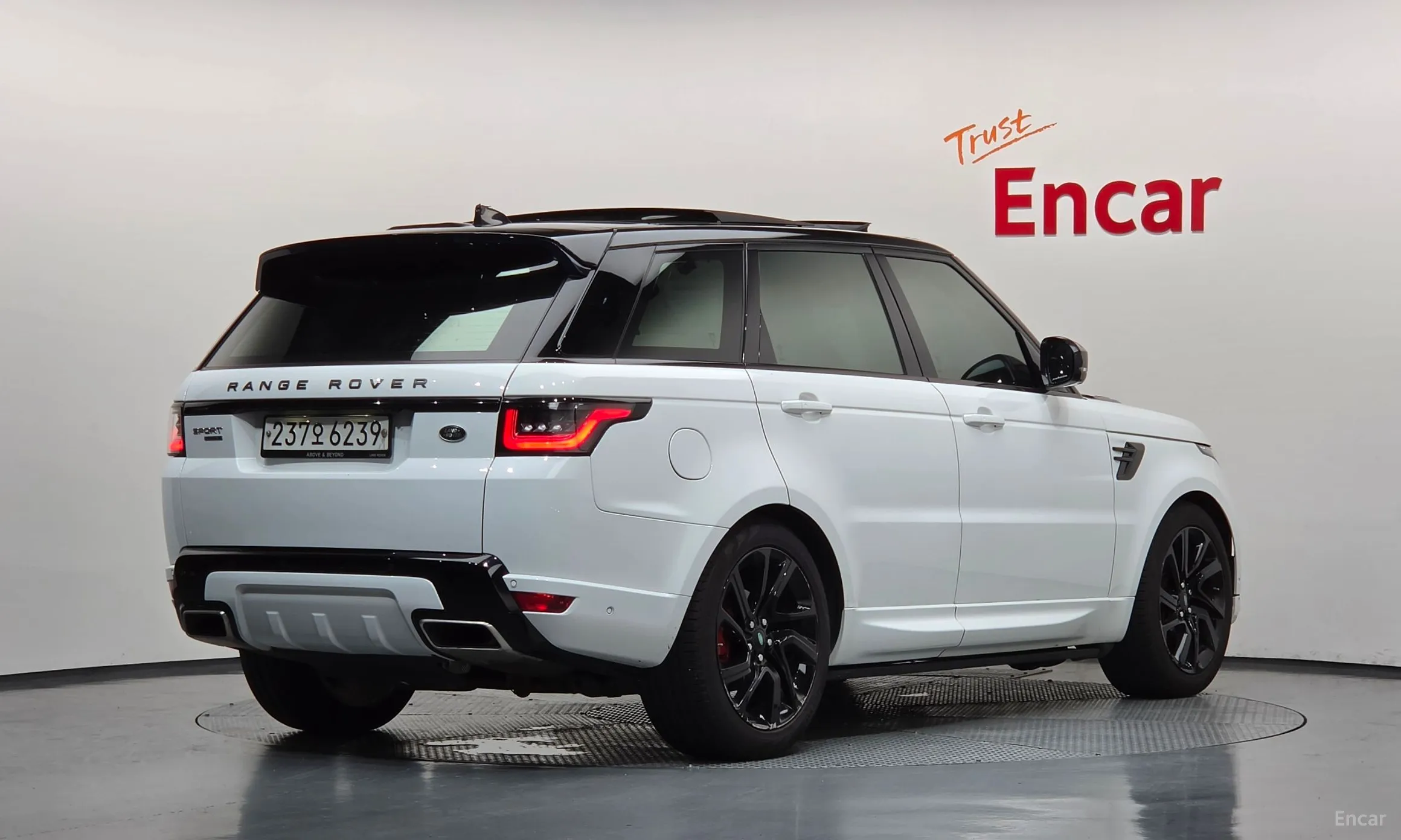 Land Rover Range Rover Sport 2nd Generation