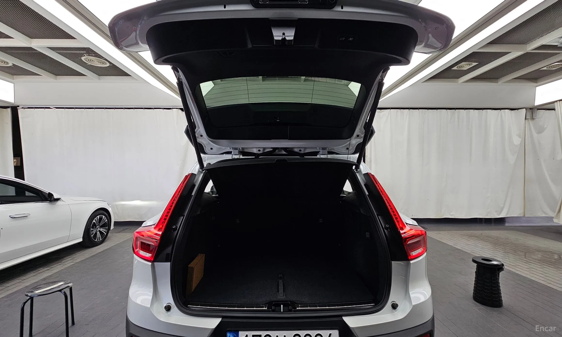 Volvo XC40 превью 20