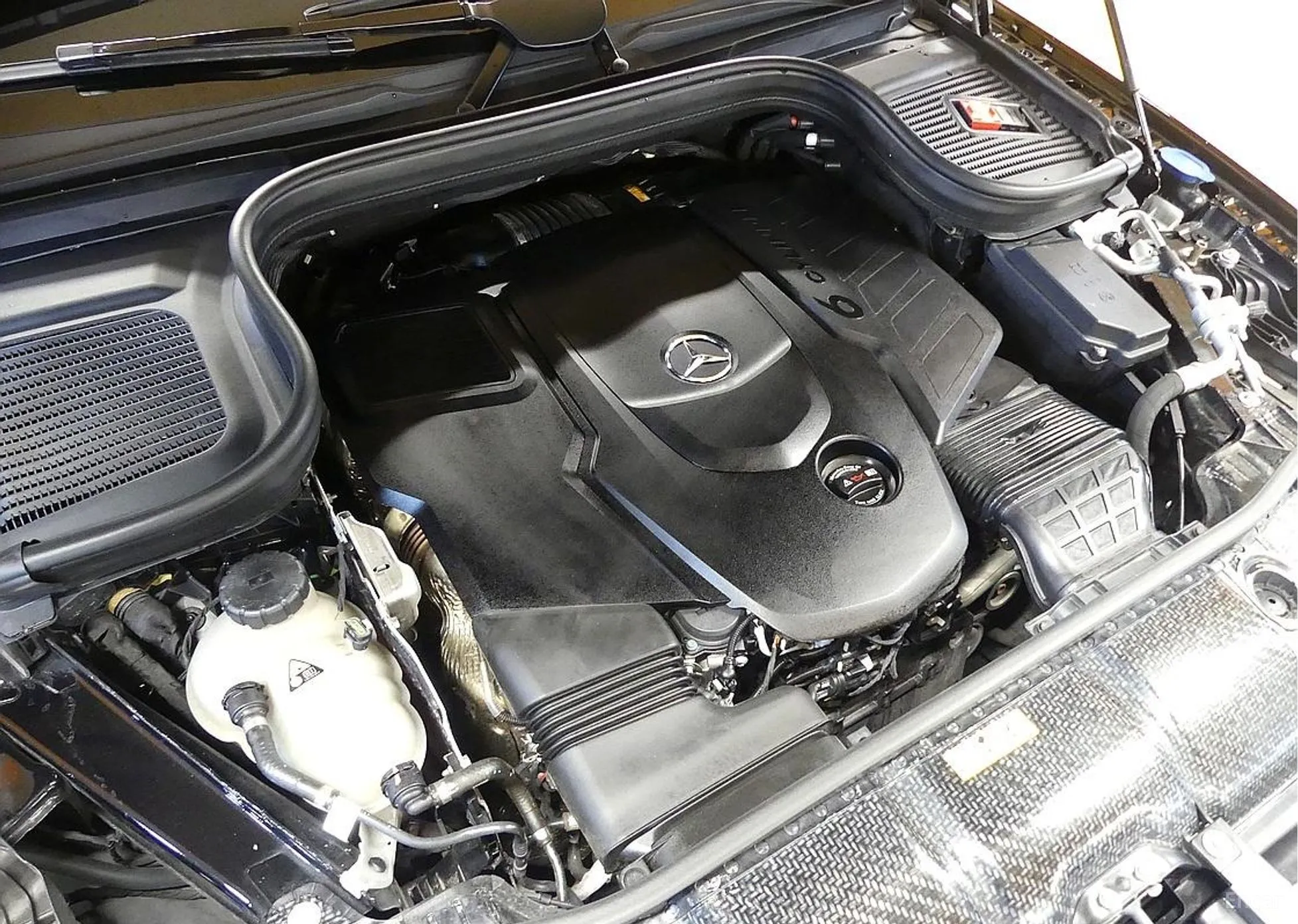 Mercedes Benz GLE-Class W167 превью 6