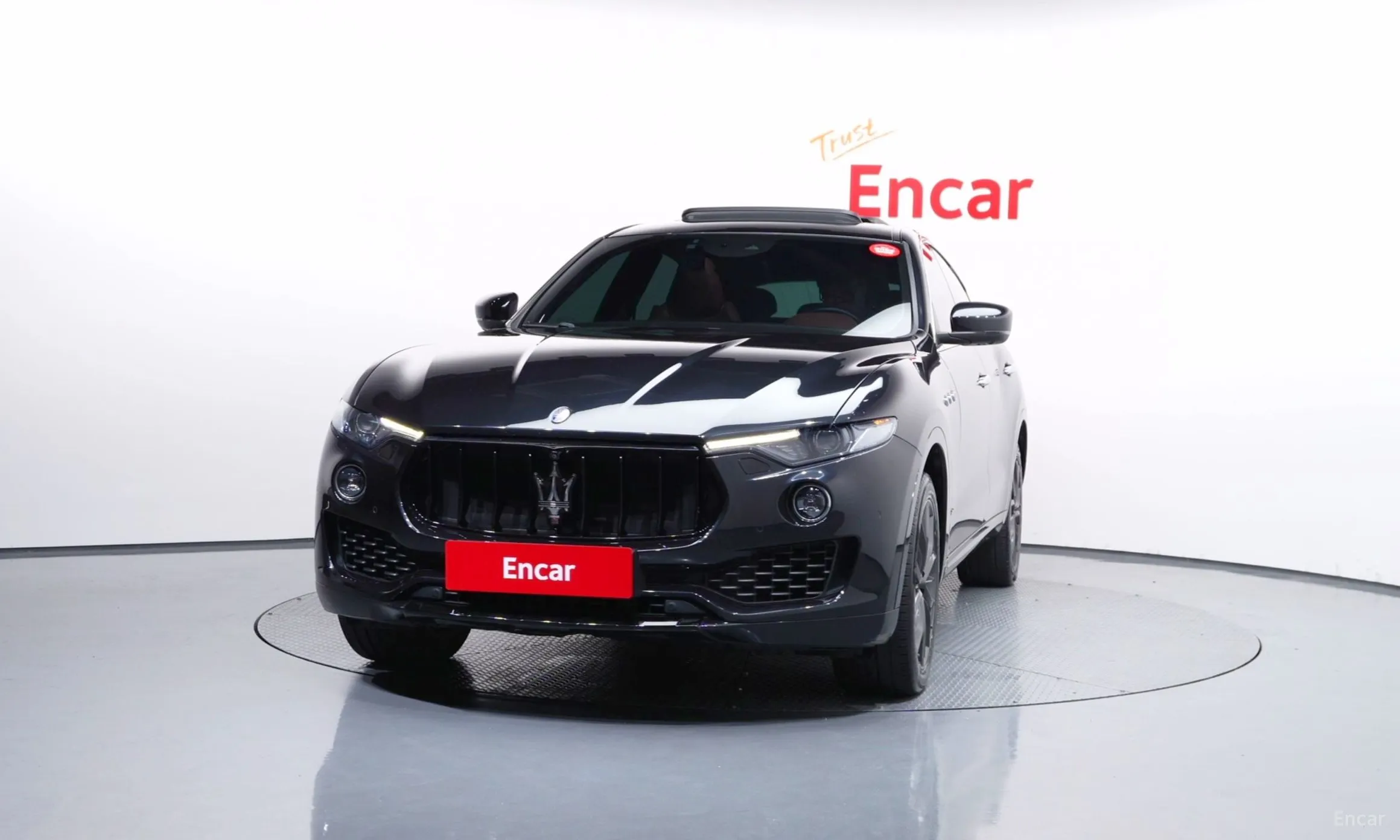Maserati Levante превью 3