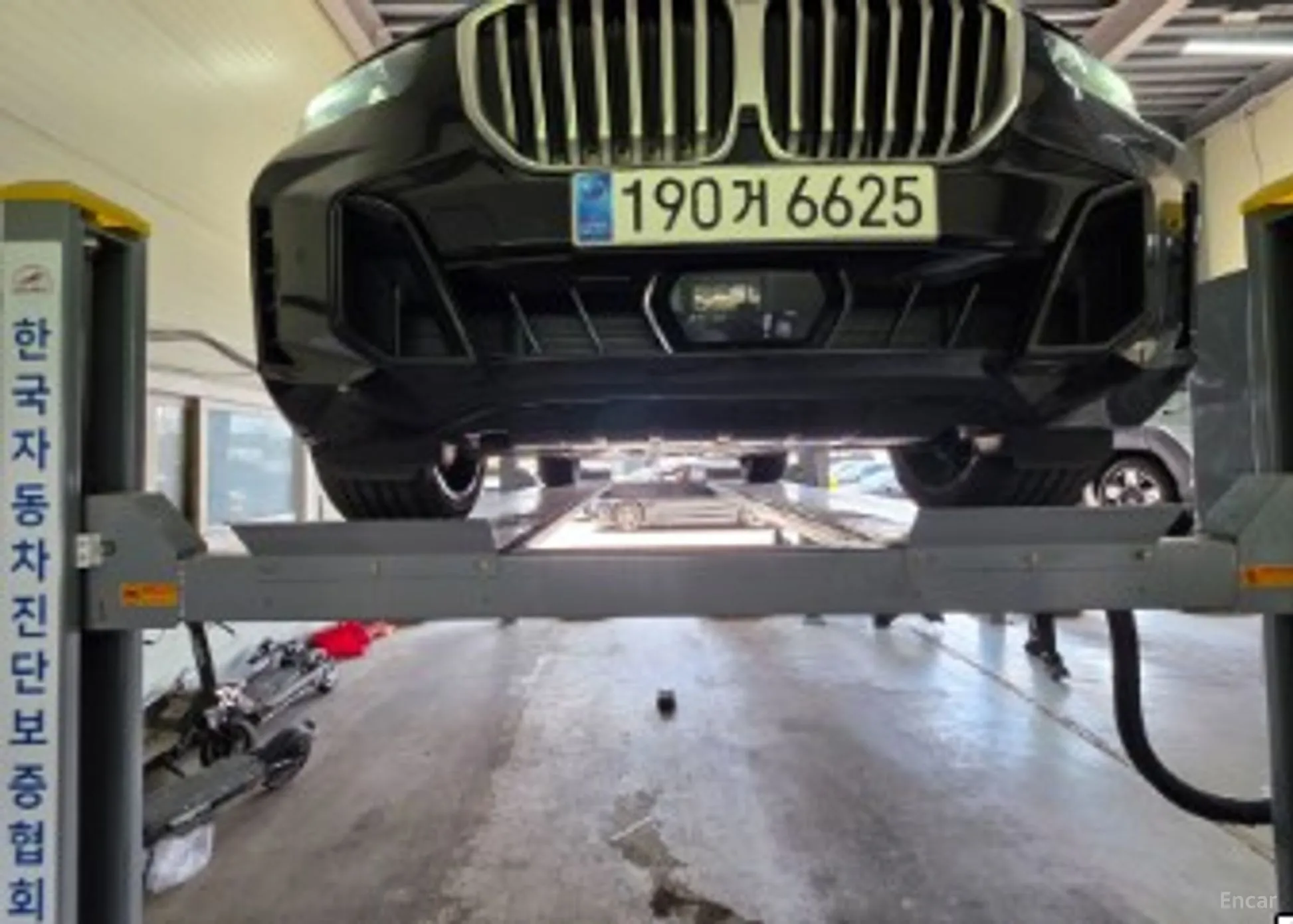 BMW X5 (G05)