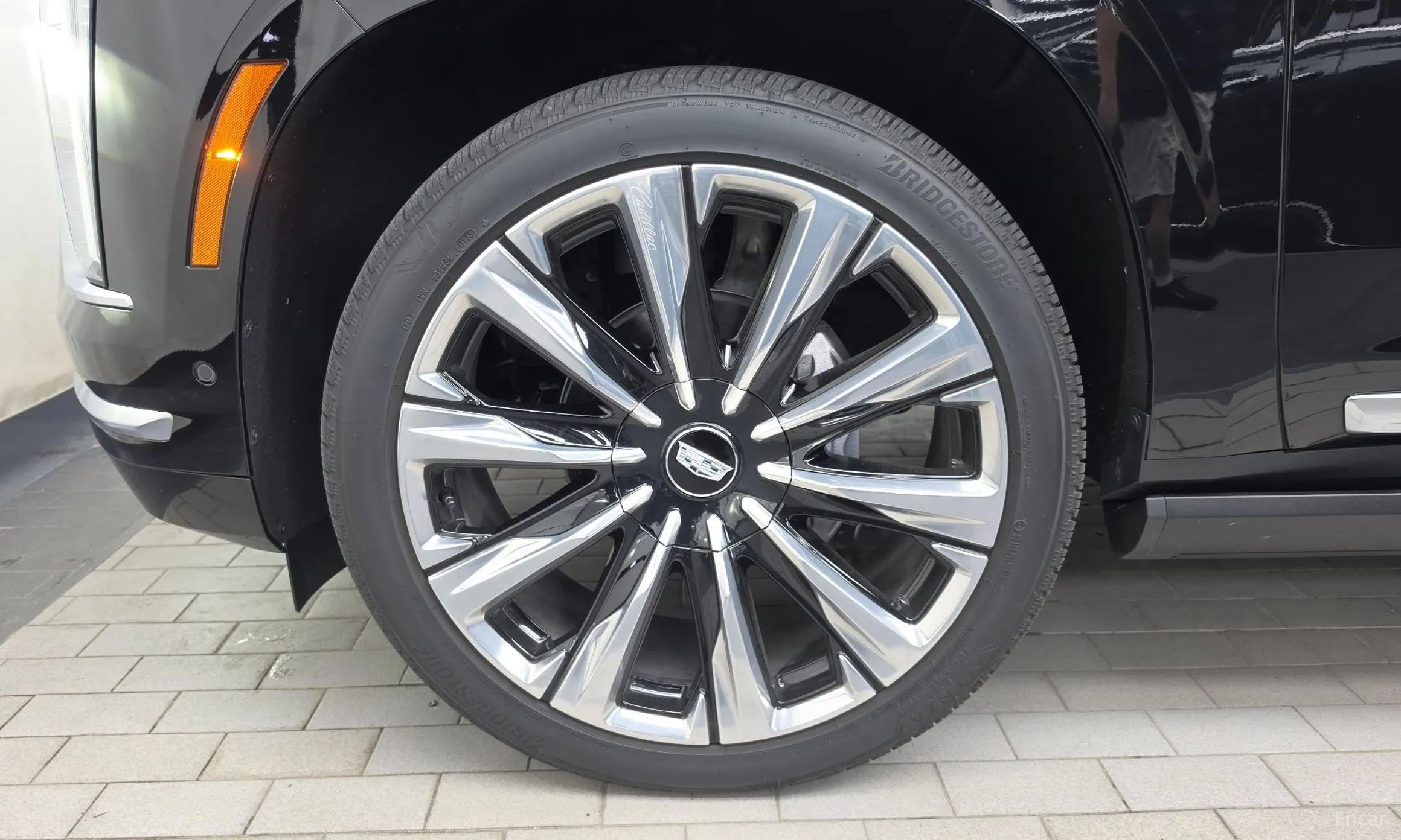 Cadillac Escalade 5th Generation превью 5
