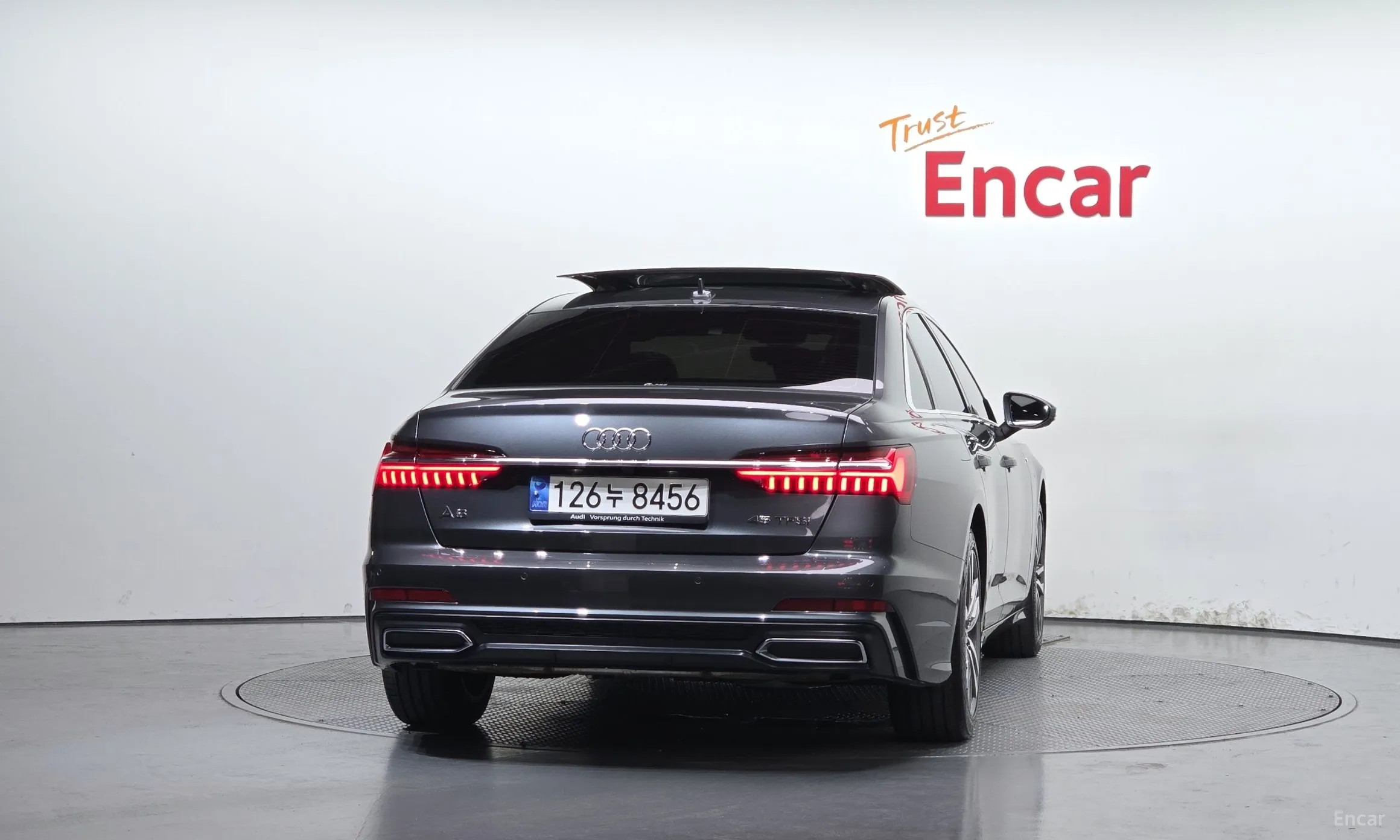 Audi A6 (C8) превью 4