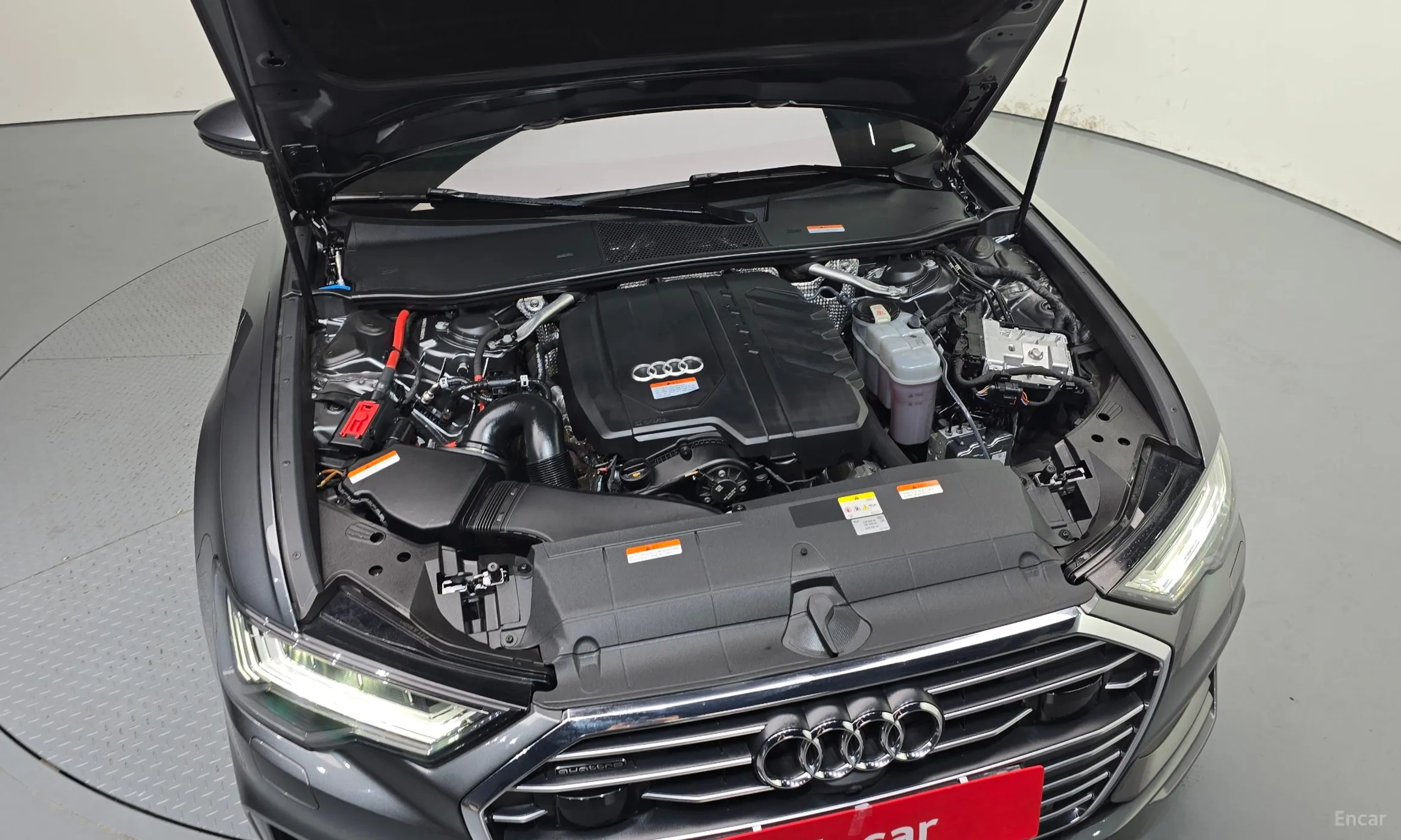 Audi A6 (C8) превью 6