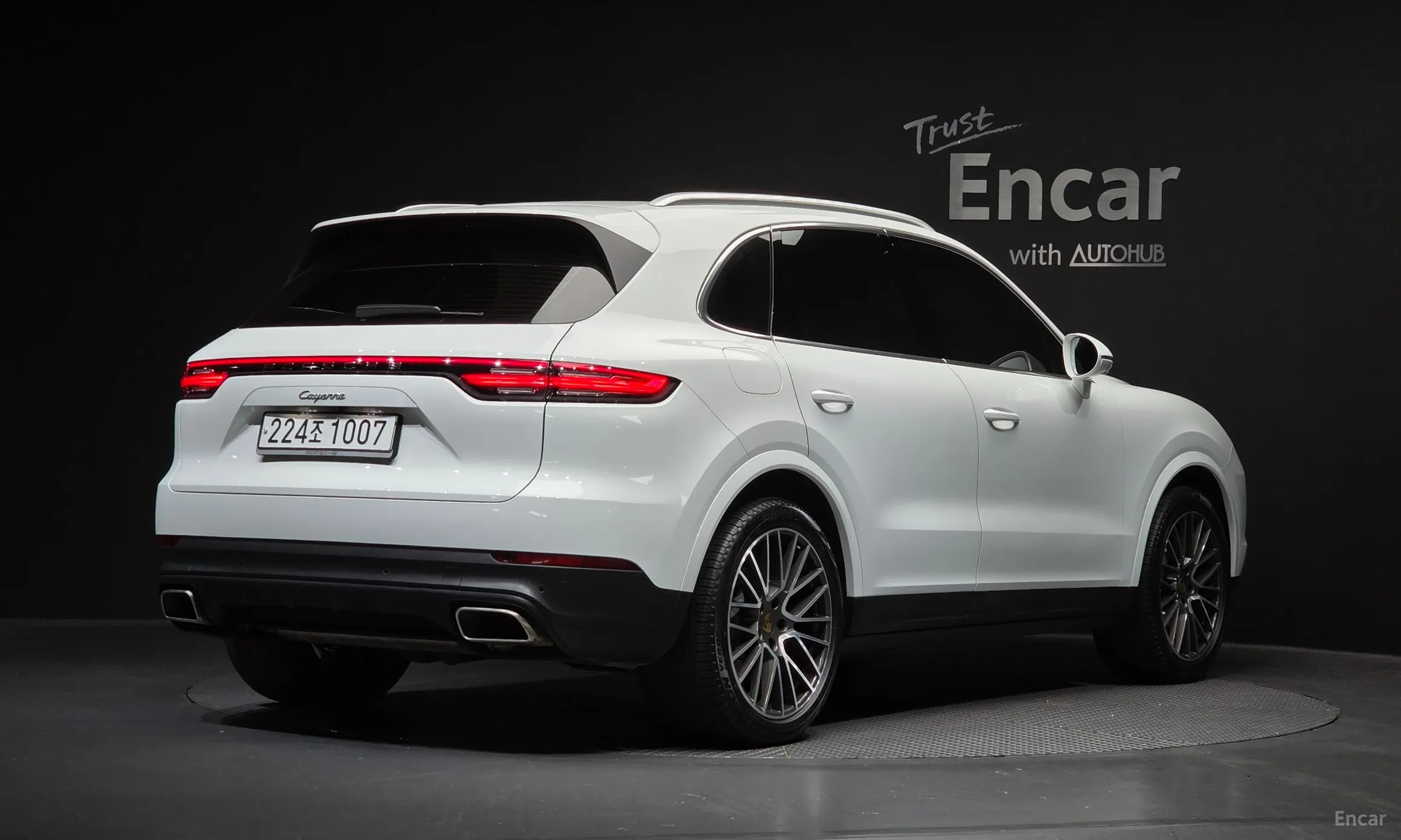 Porsche Cayenne (PO536) превью 2