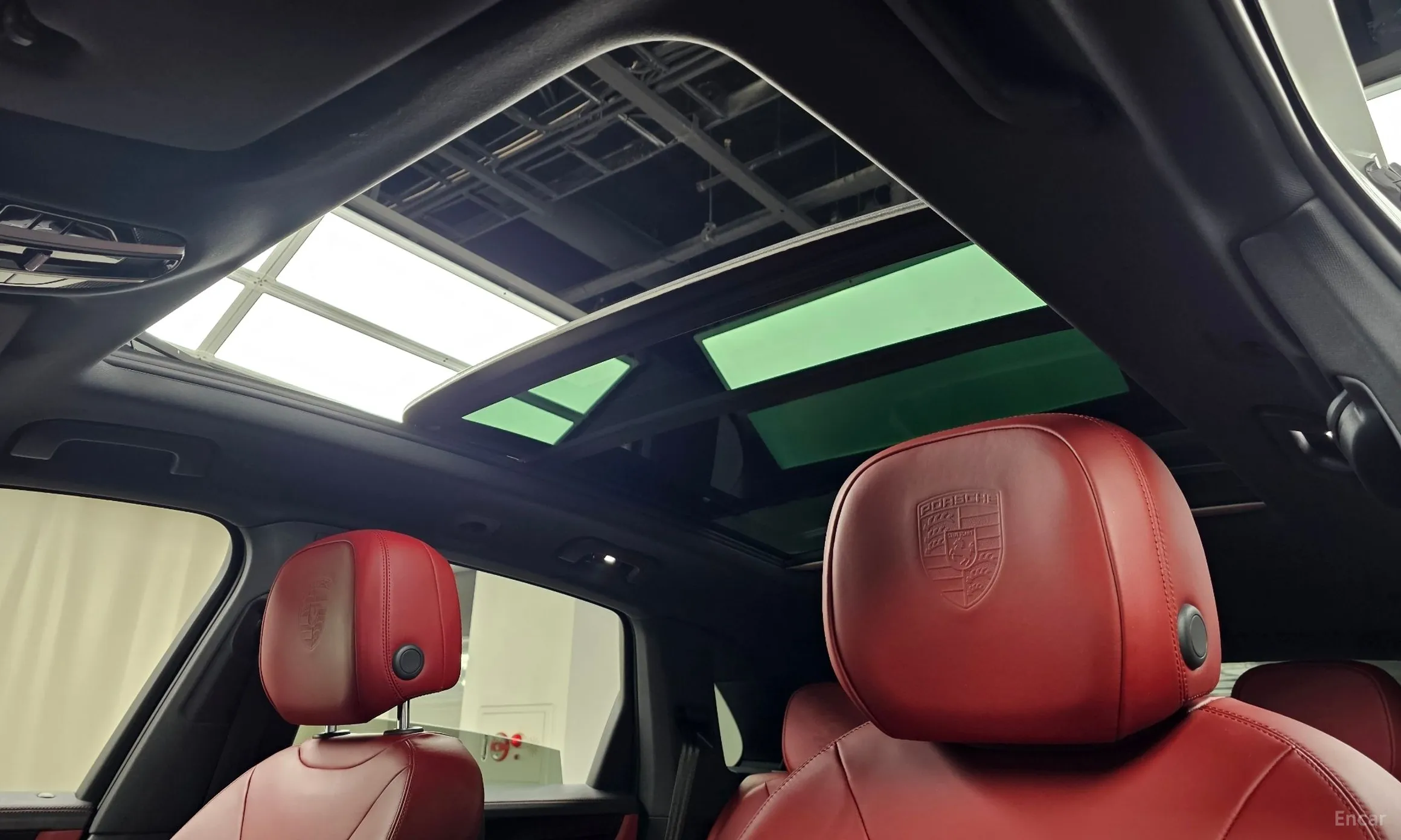 Porsche Cayenne (PO536) превью 16