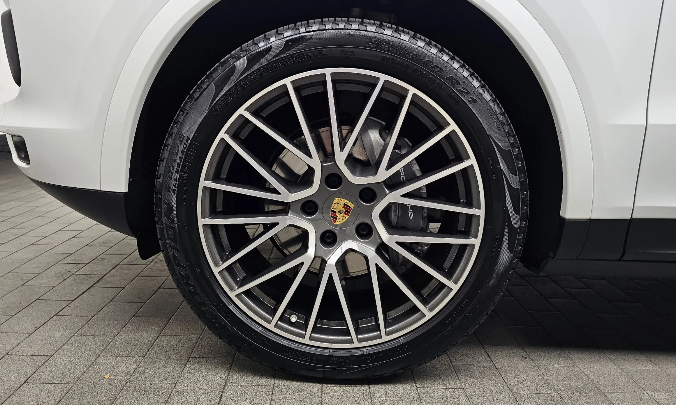 Porsche Cayenne (PO536) превью 5