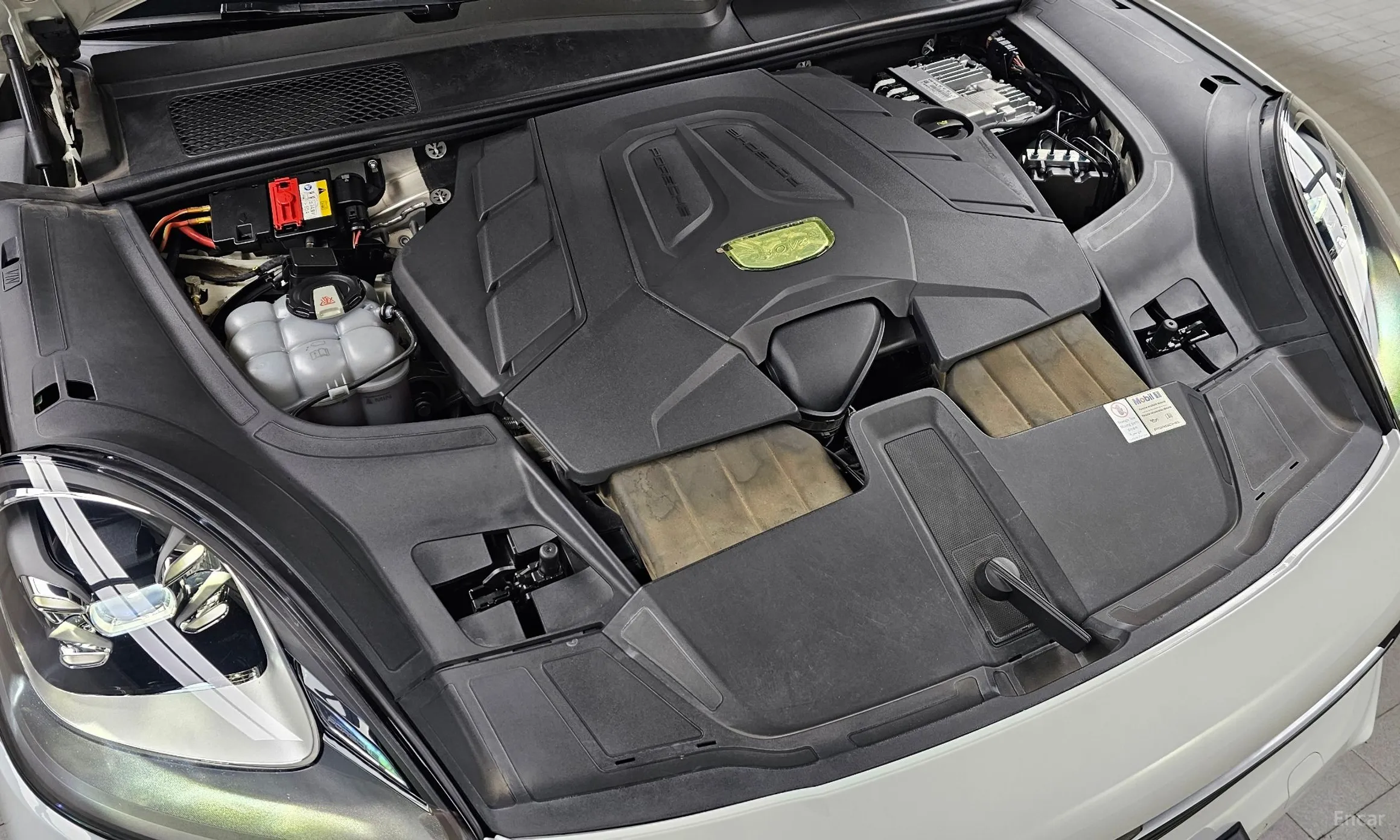 Porsche Cayenne (PO536) превью 6