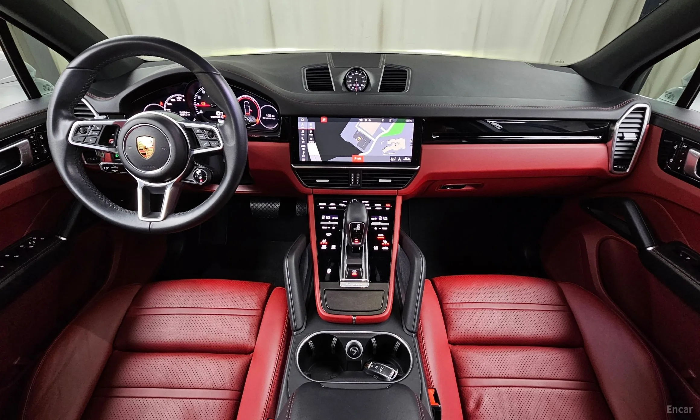 Porsche Cayenne (PO536) превью 7
